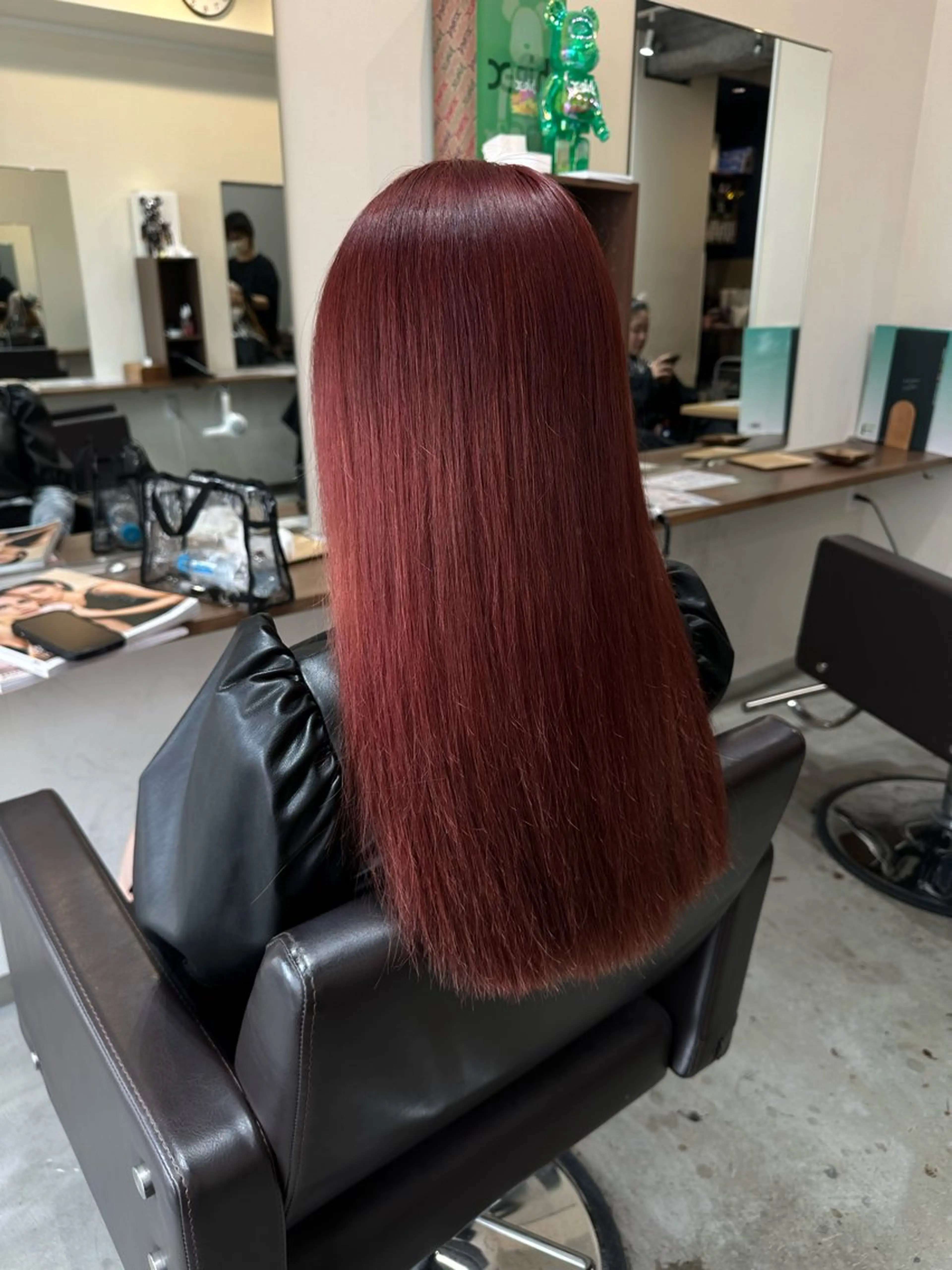 ロング カラー ブリーチ ケアブリーチ レッドカラー ヘアカラー 小顔カット✨ 透明感カラー✨kyoのヘアスタイル