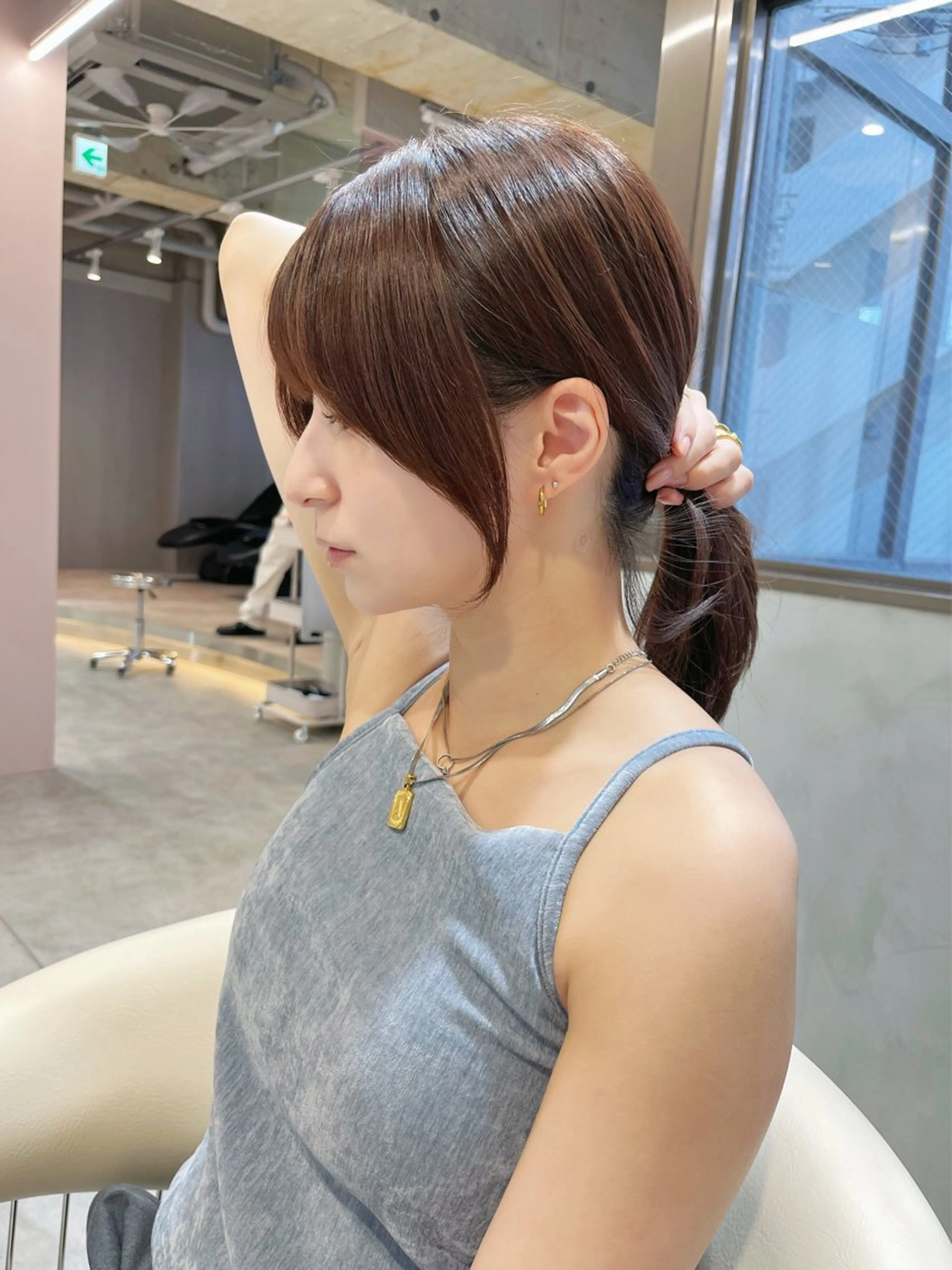 ミディアム カラー 顔周りカット レイヤーカット カット ヘアカラー トリートメント 大人韓国ヘア🇰🇷 蒲生優のヘアスタイル