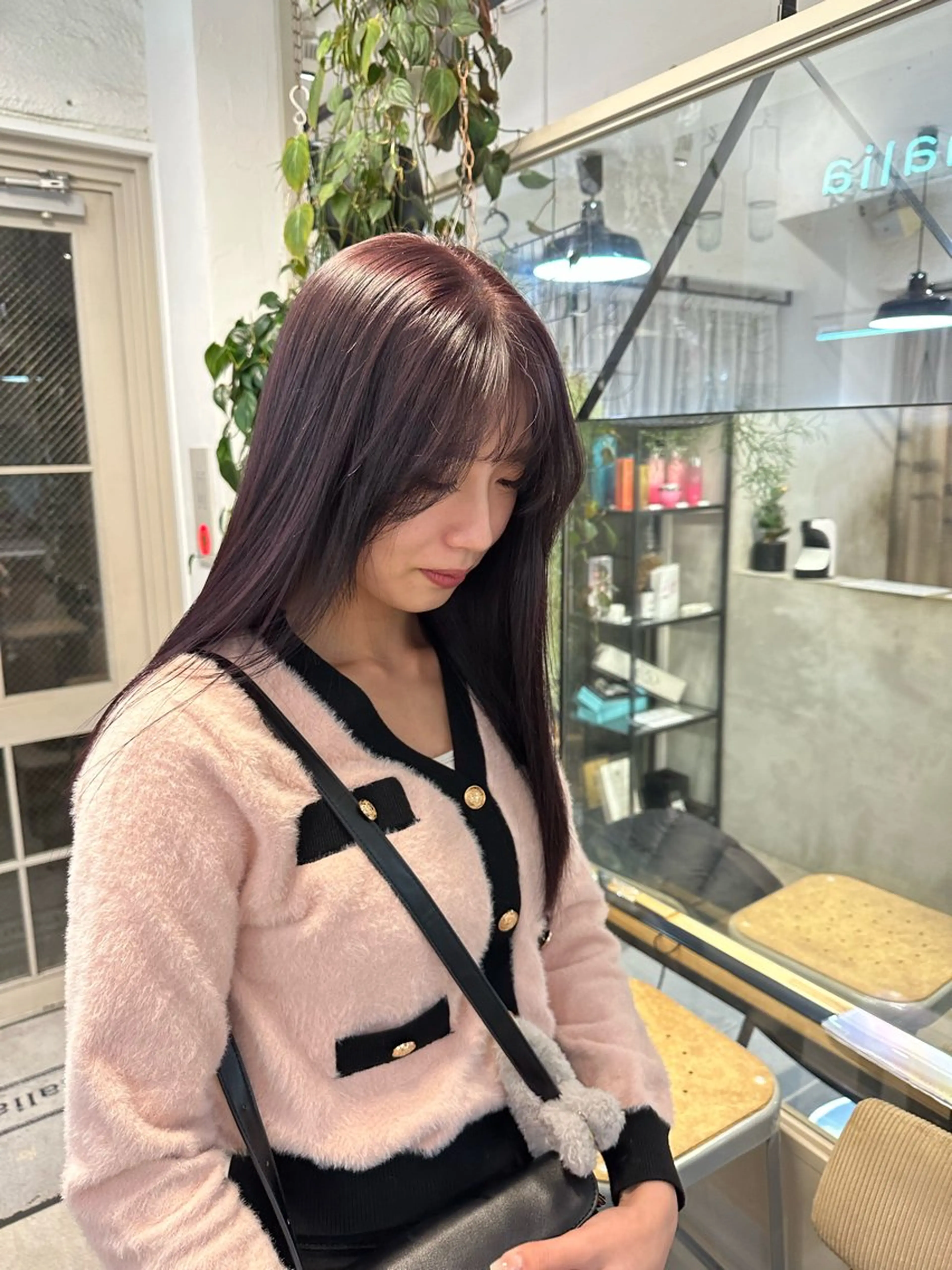 ロング カラー ブリーチ ハイトーンカラー ラベンダーカラー ブリーチなしカラー ボブ ヘアカラー トリートメント REINA☁️透明感 カラー/ぷつっと♡のヘアスタイル