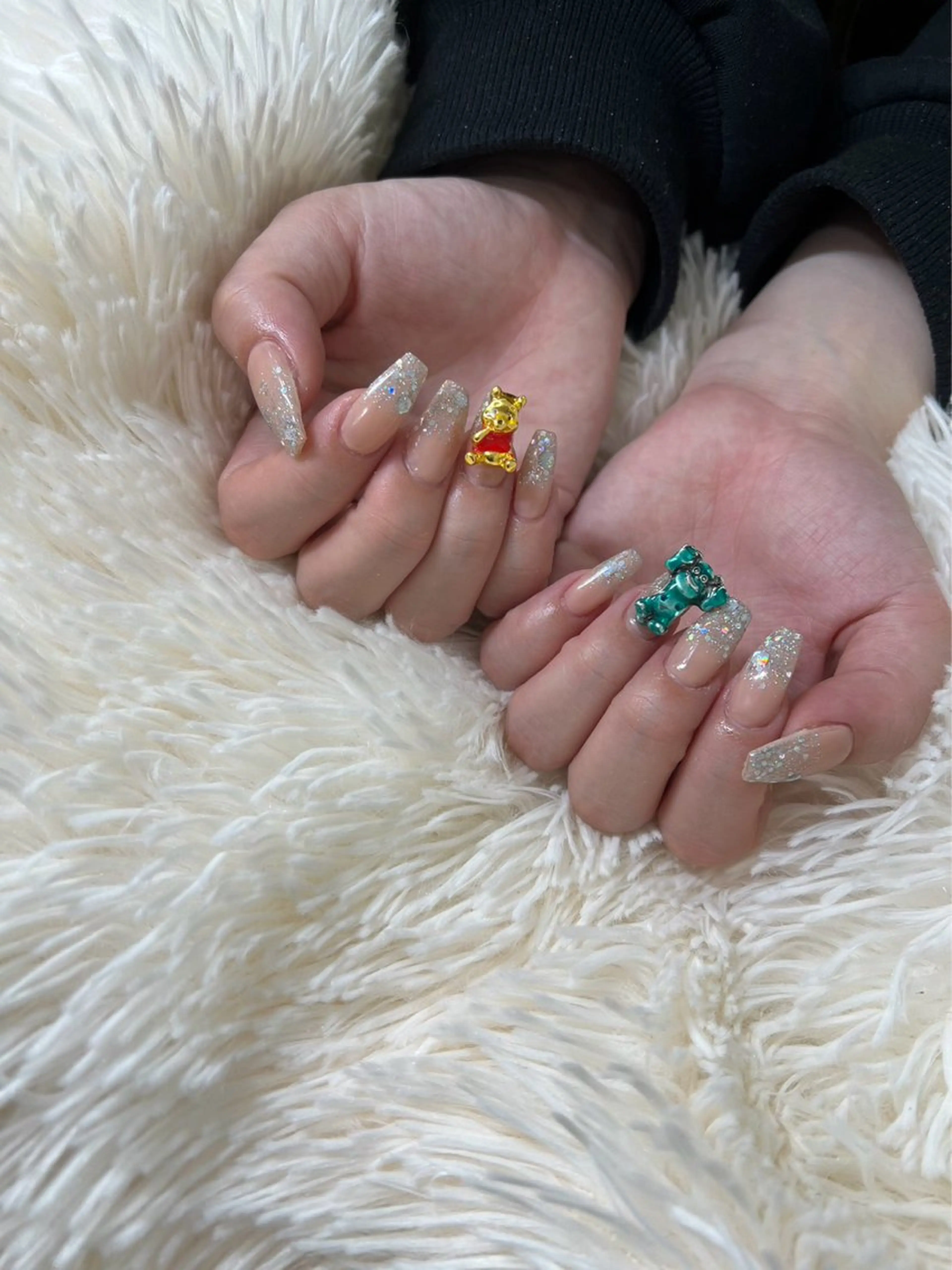 ネイル ハンドネイル フットネイル PEEKABOO京橋 EYE&NAILのマツエク・マツパデザイン