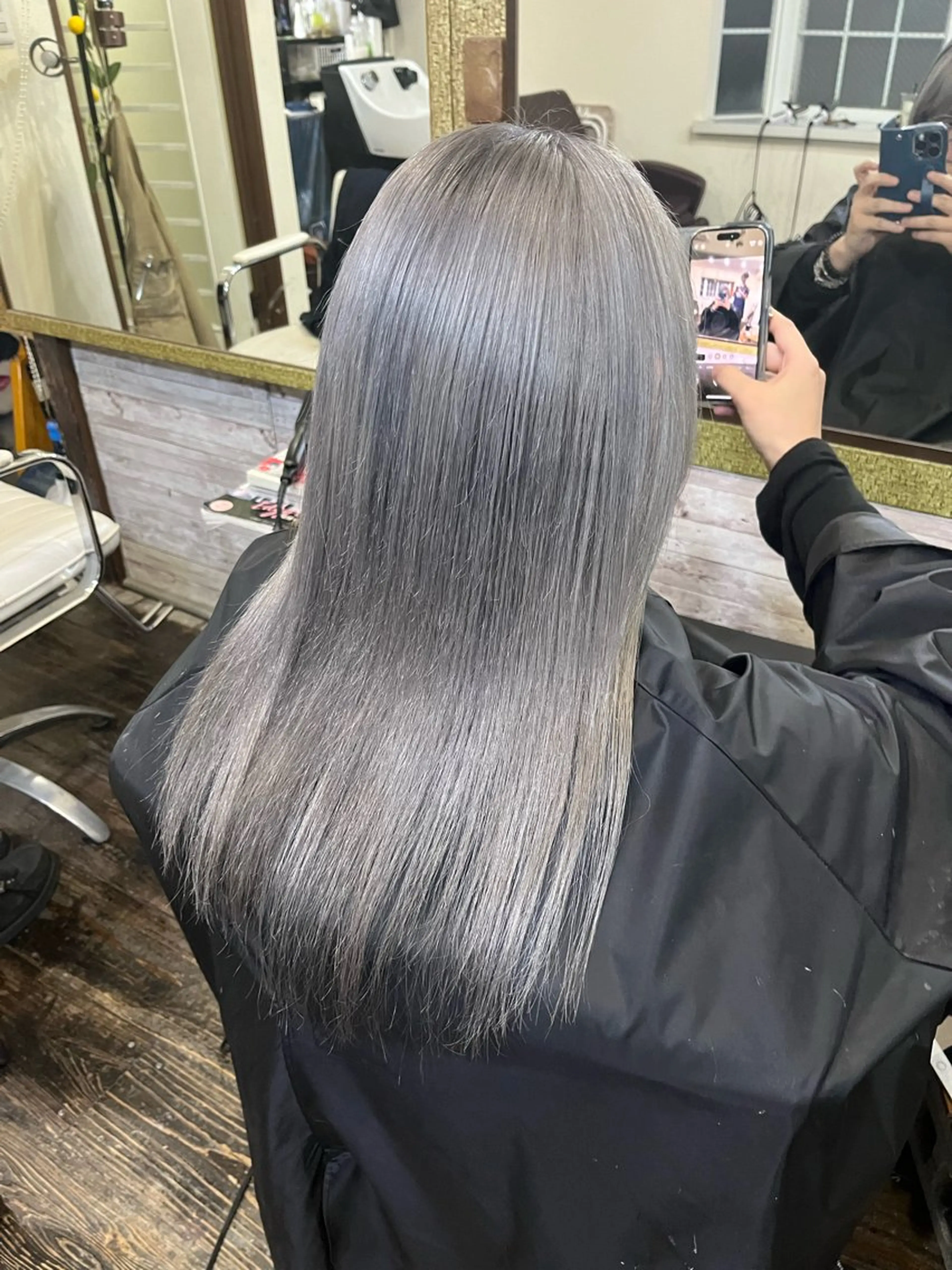 ミディアム ヘアカラー 渡辺 健太のヘアスタイル