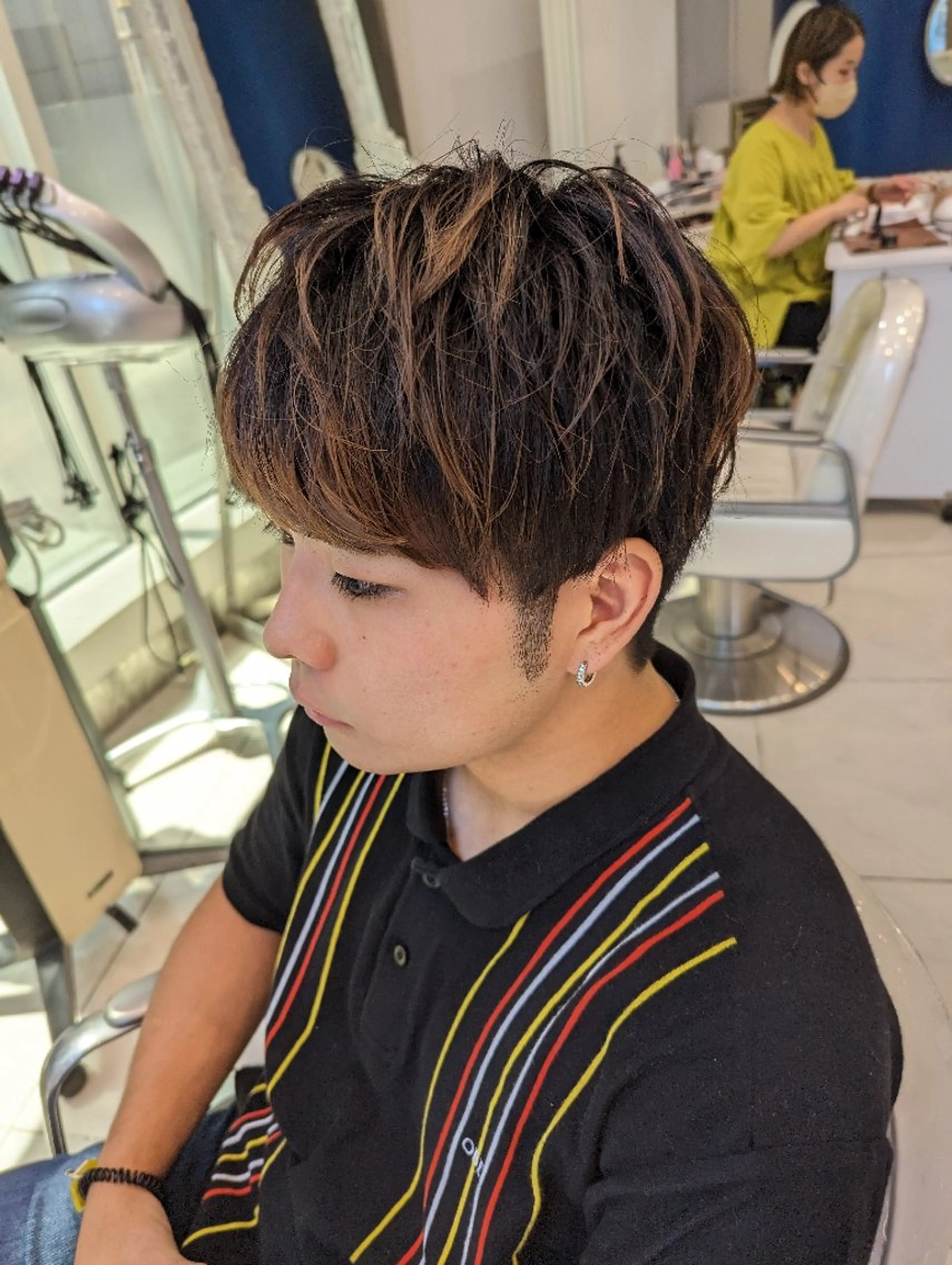 ショート メンズ パーマ 髪質改善カラー特化 上村保幸のヘアスタイル
