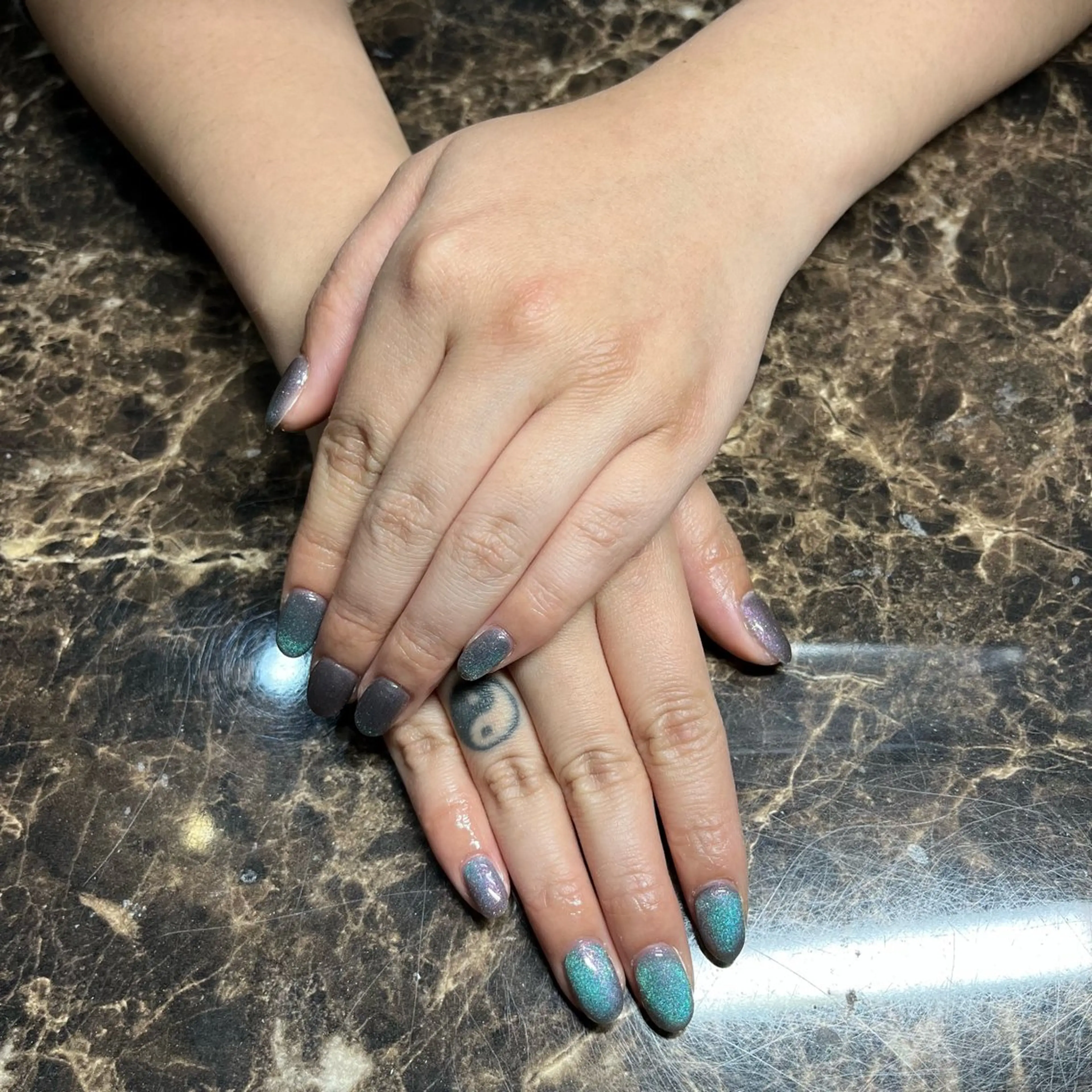 ネイル マグネットネイル ハンドネイル IROHA nail 有美のネイルデザイン