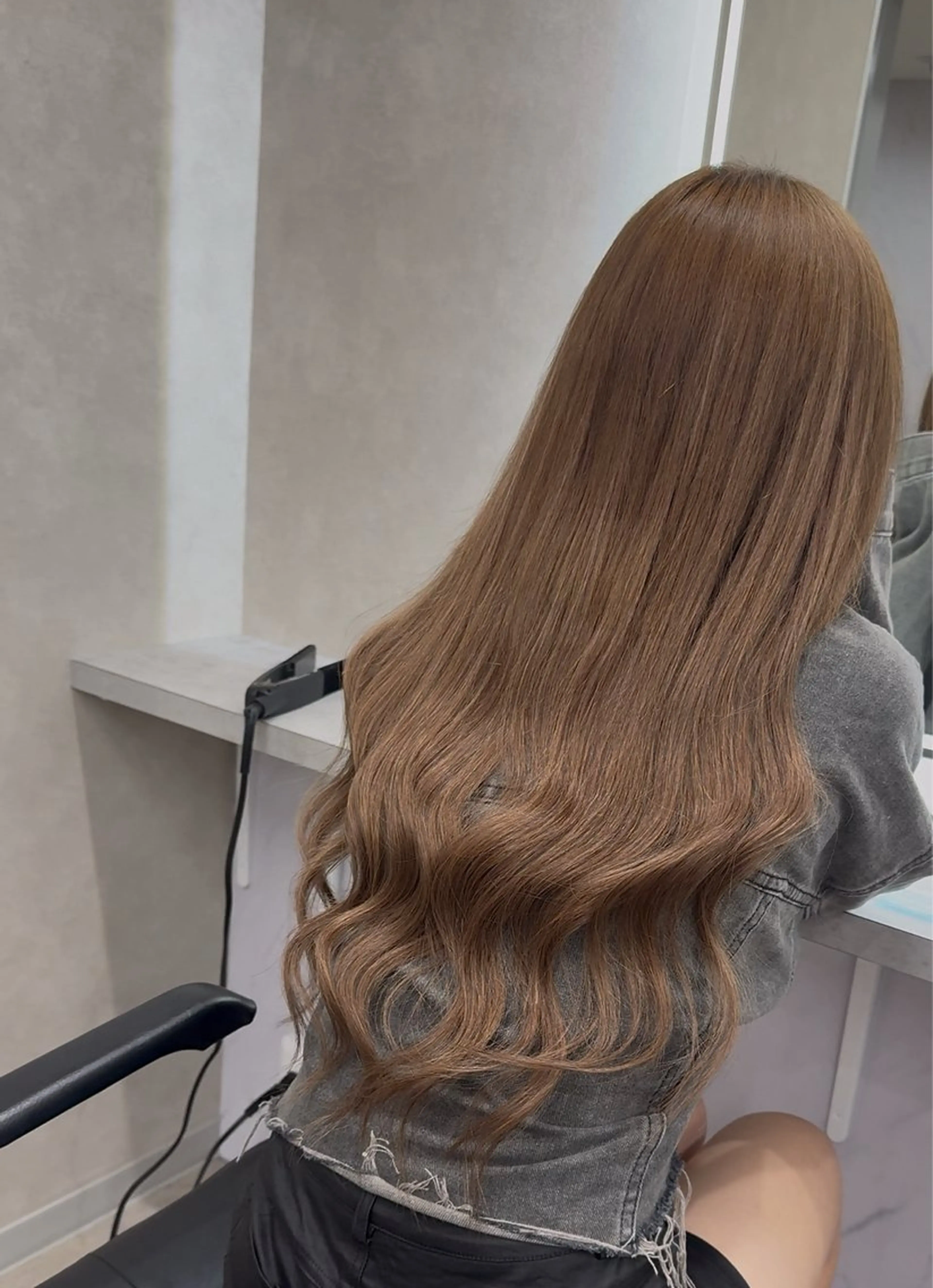ロング ヘアカラー extension d.cのヘアスタイル