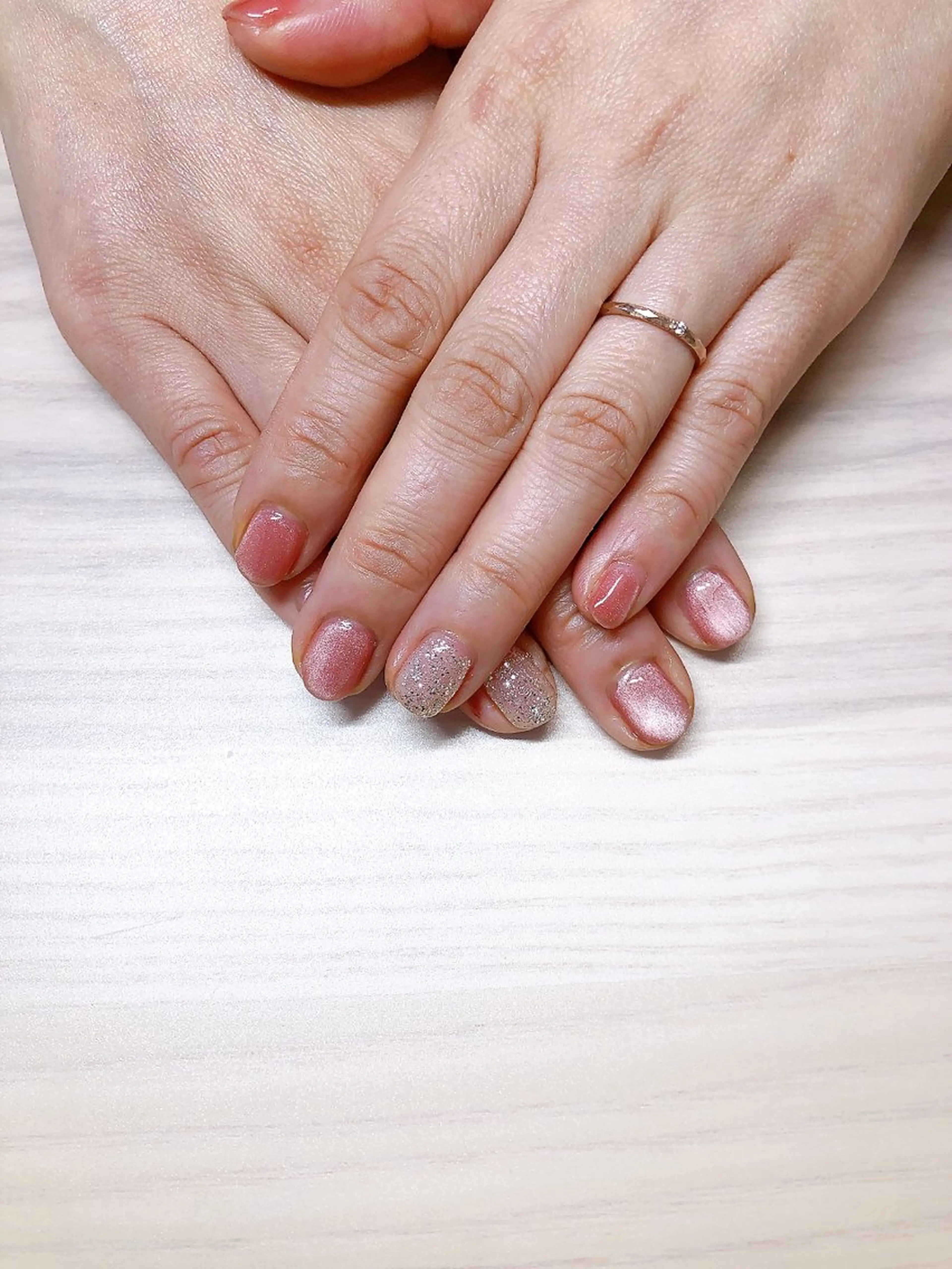 ネイル ラメ(グリッター) マグネットネイル ワンカラーネイル ハンドネイル デ・アイム「nail salon MIMIPARUN」所属・ナリス化粧品 MIMIPARUNのネイルデザイン