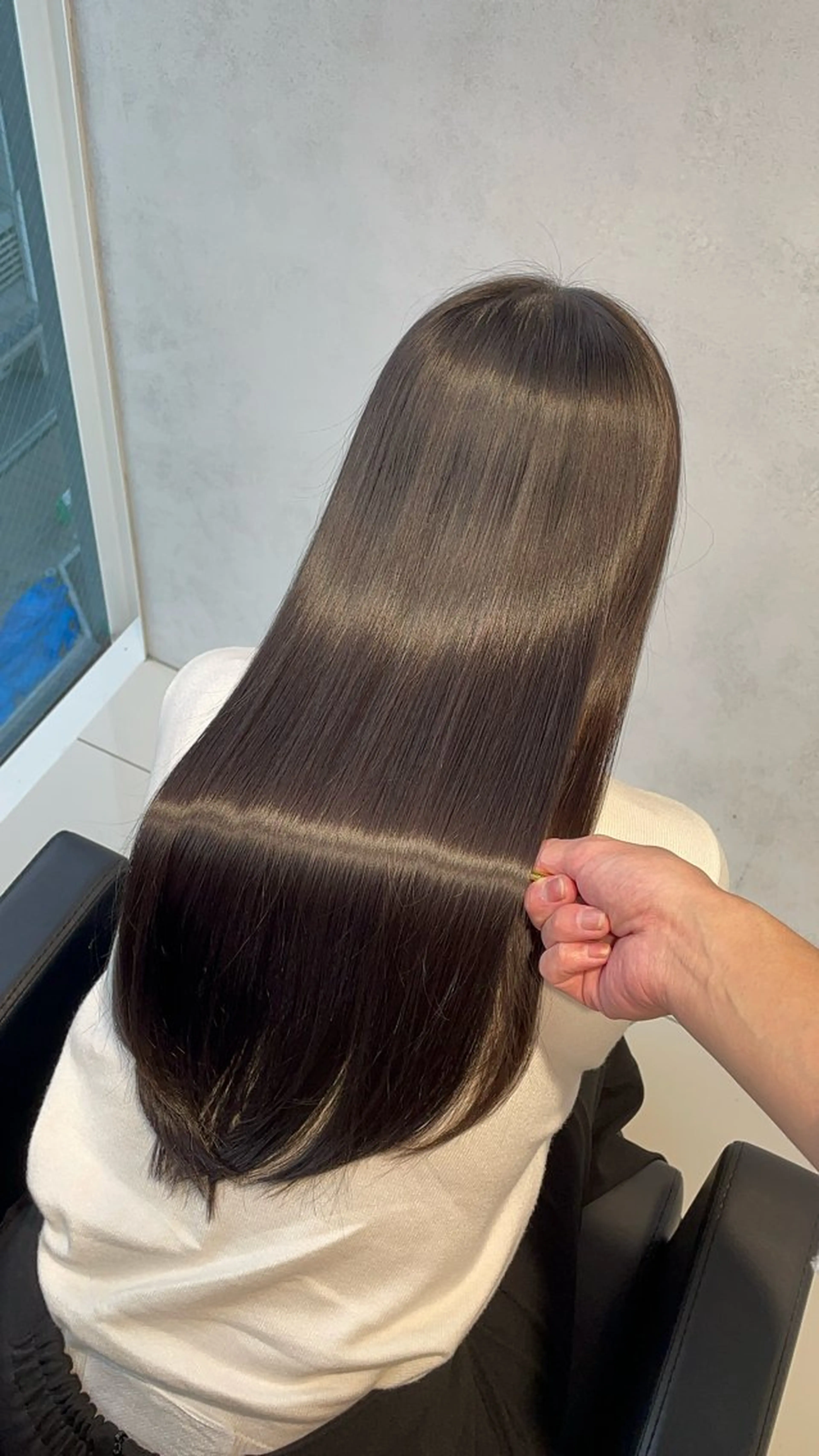 ロング カット 縮毛矯正 トリートメント ヘッドスパ ✨髪質改善✨美髪 矯正🫧小泉のヘアスタイル