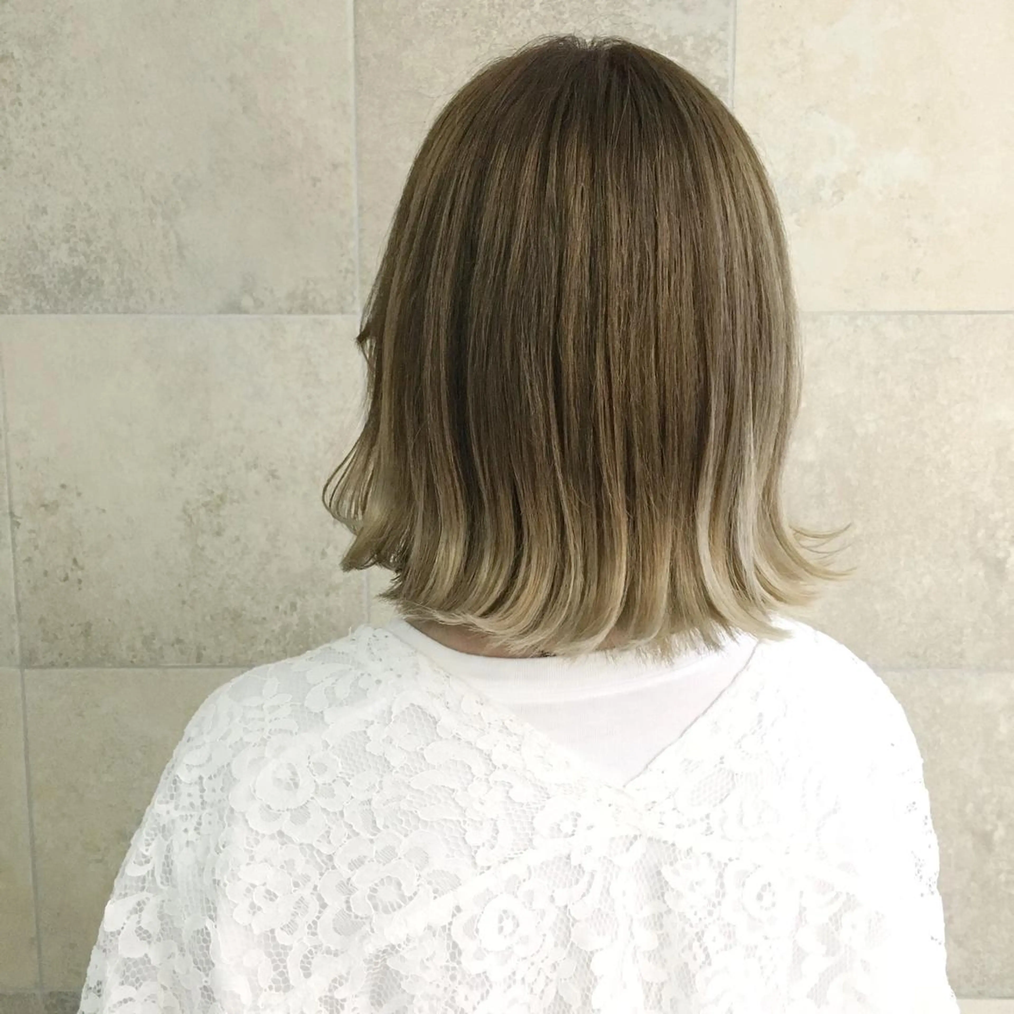 ミディアム カラー グラデーションカラー カット ヘアカラー カット／メンズカット 藤田麻衣のヘアスタイル