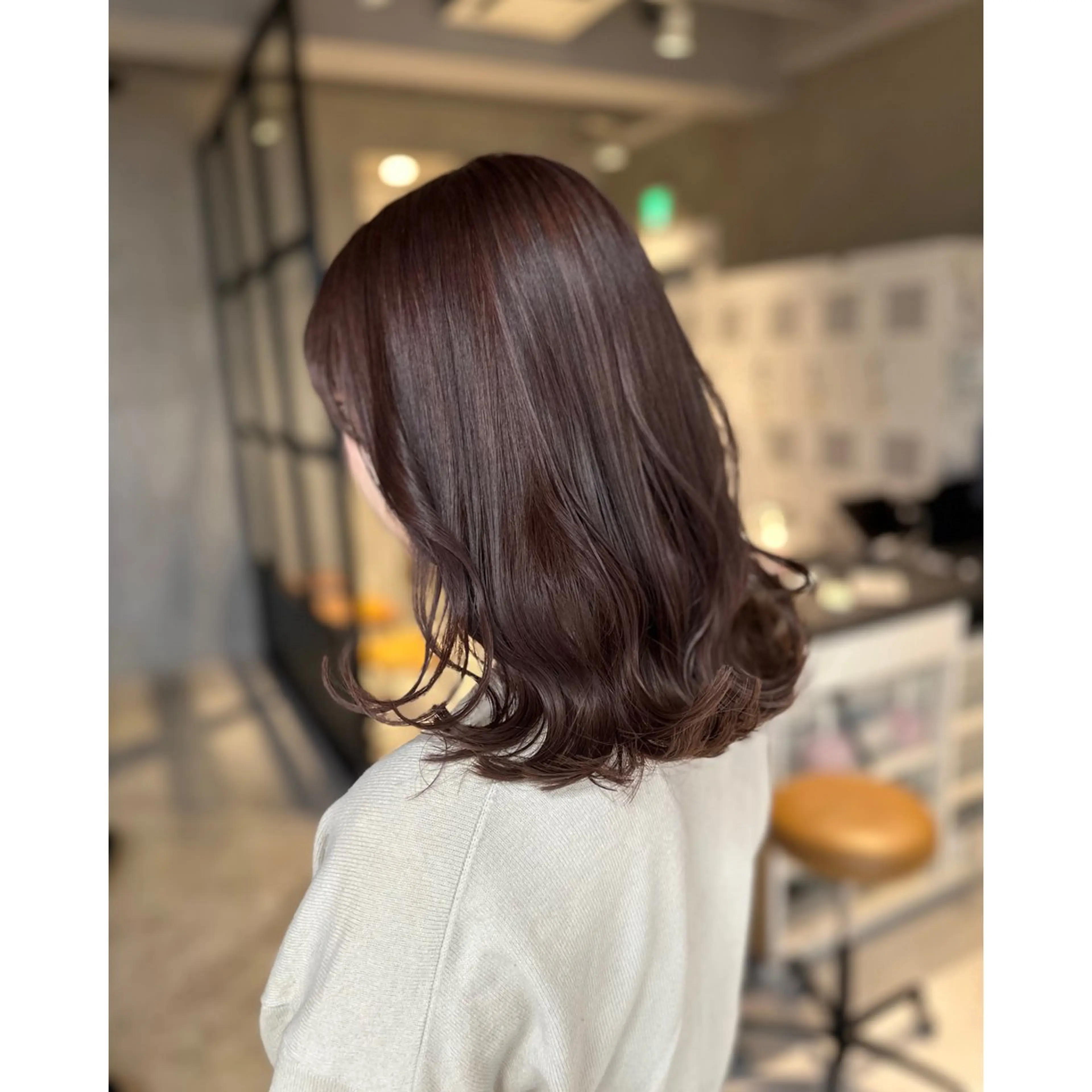 セミロング カラー elimabyfif th調布🌙キホ🌙のヘアスタイル