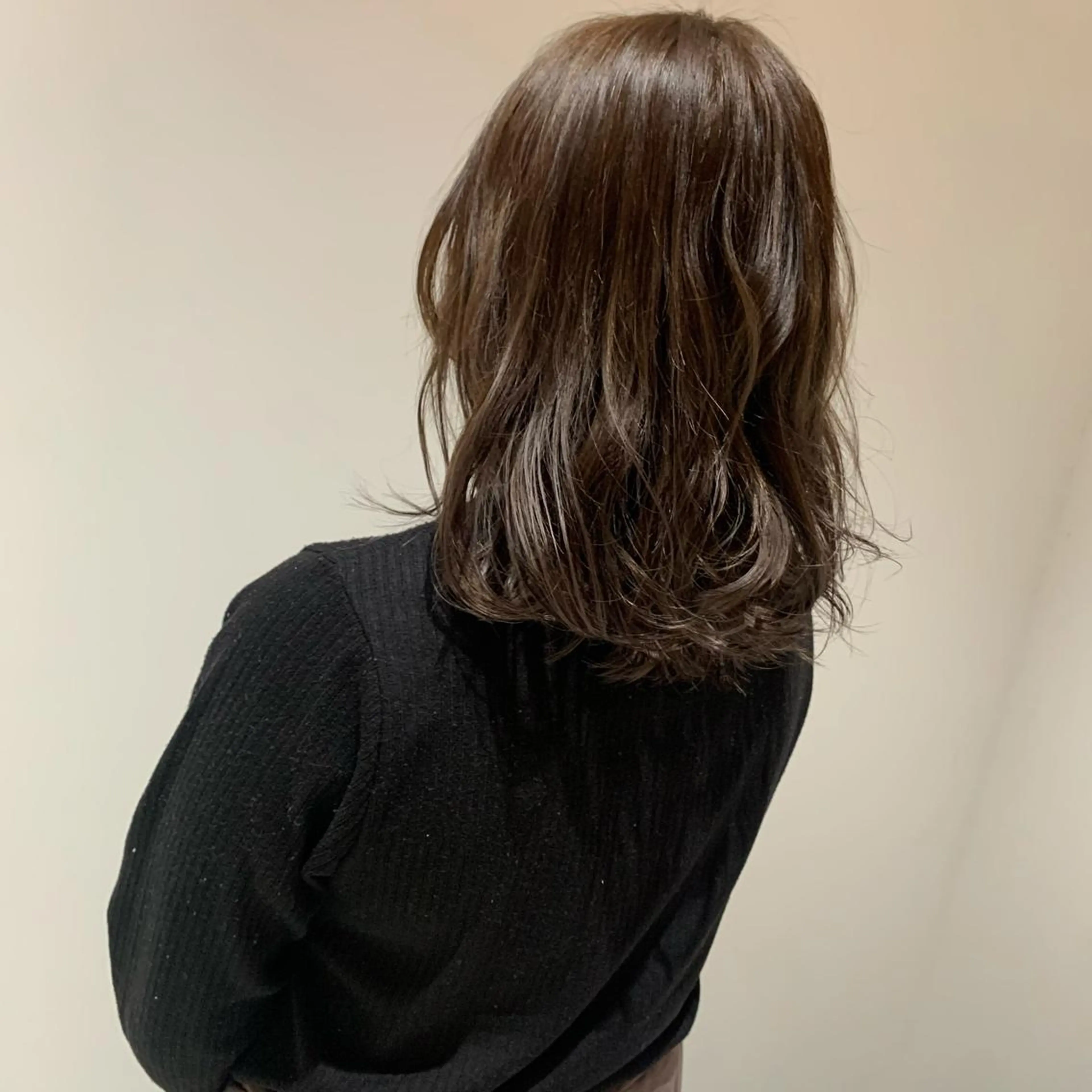 カラー SOU所属・ふるかわ れなのヘアスタイル