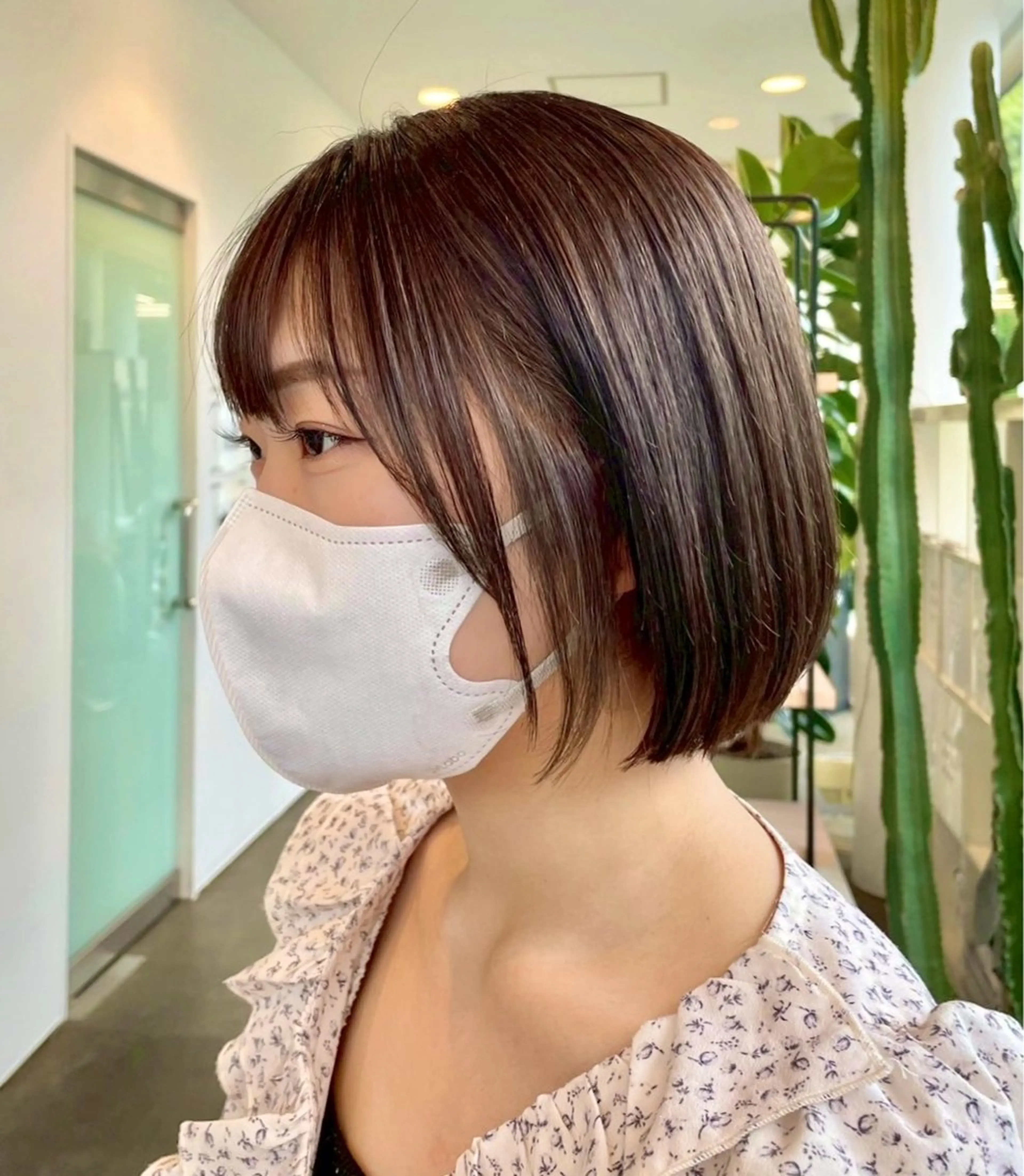 ショート ボブ 小顔カット 外ハネヘア 近藤 理子のヘアスタイル