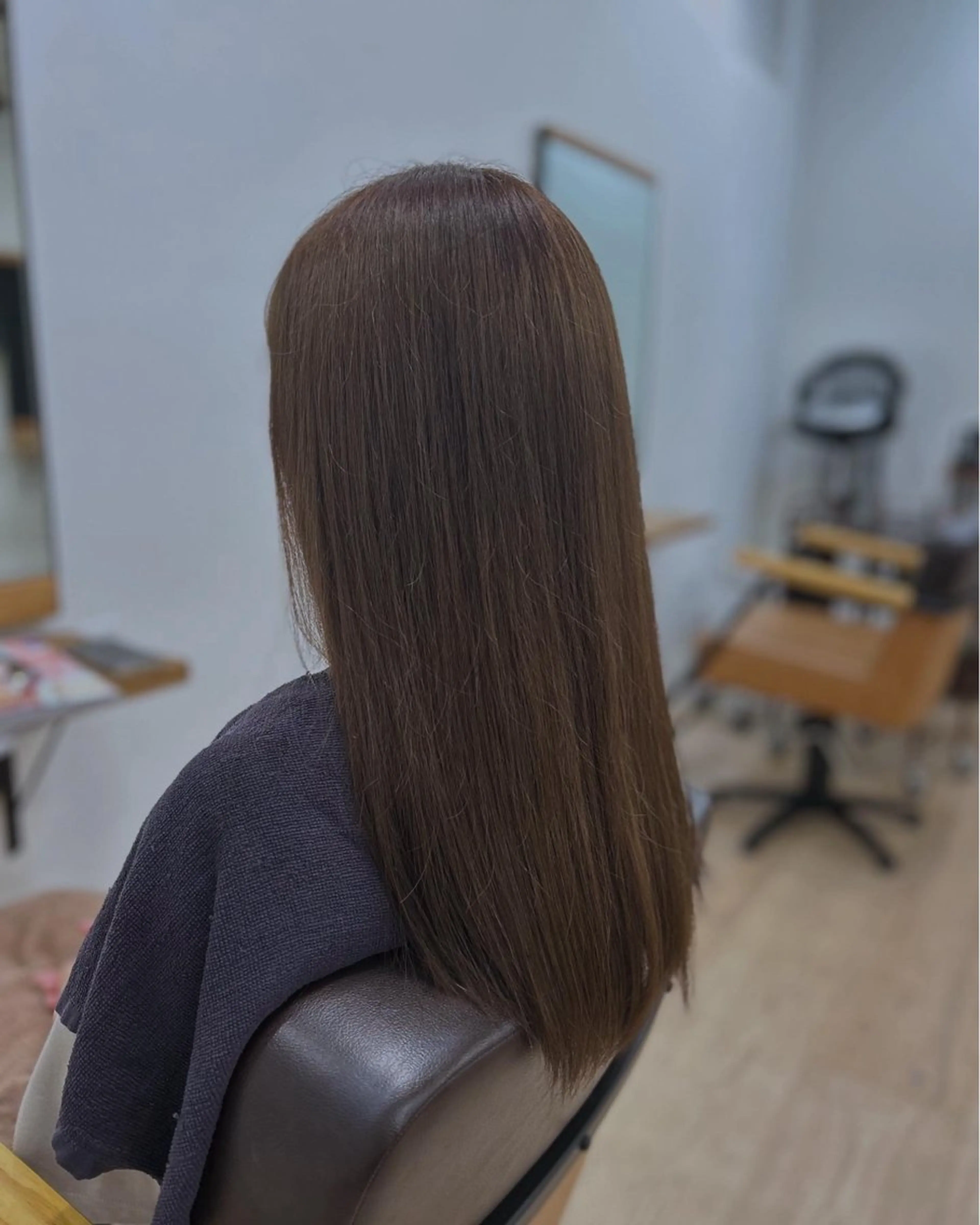 ロング カラー ヘアカラー 原 夢歩のヘアスタイル