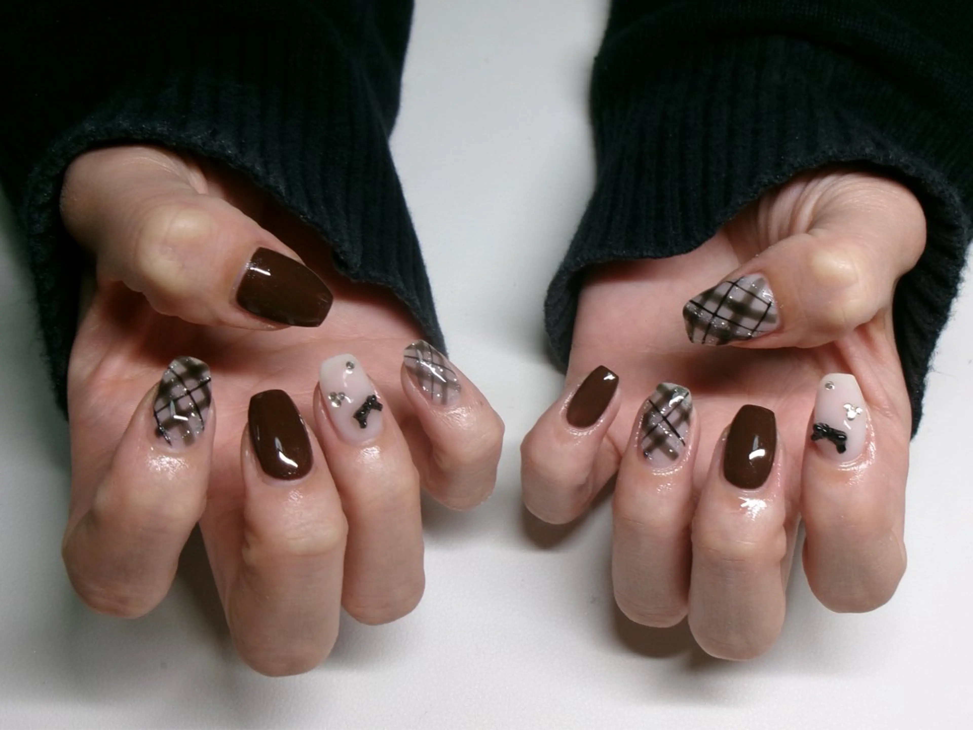 ネイル ブラウン nayu nailのネイルデザイン