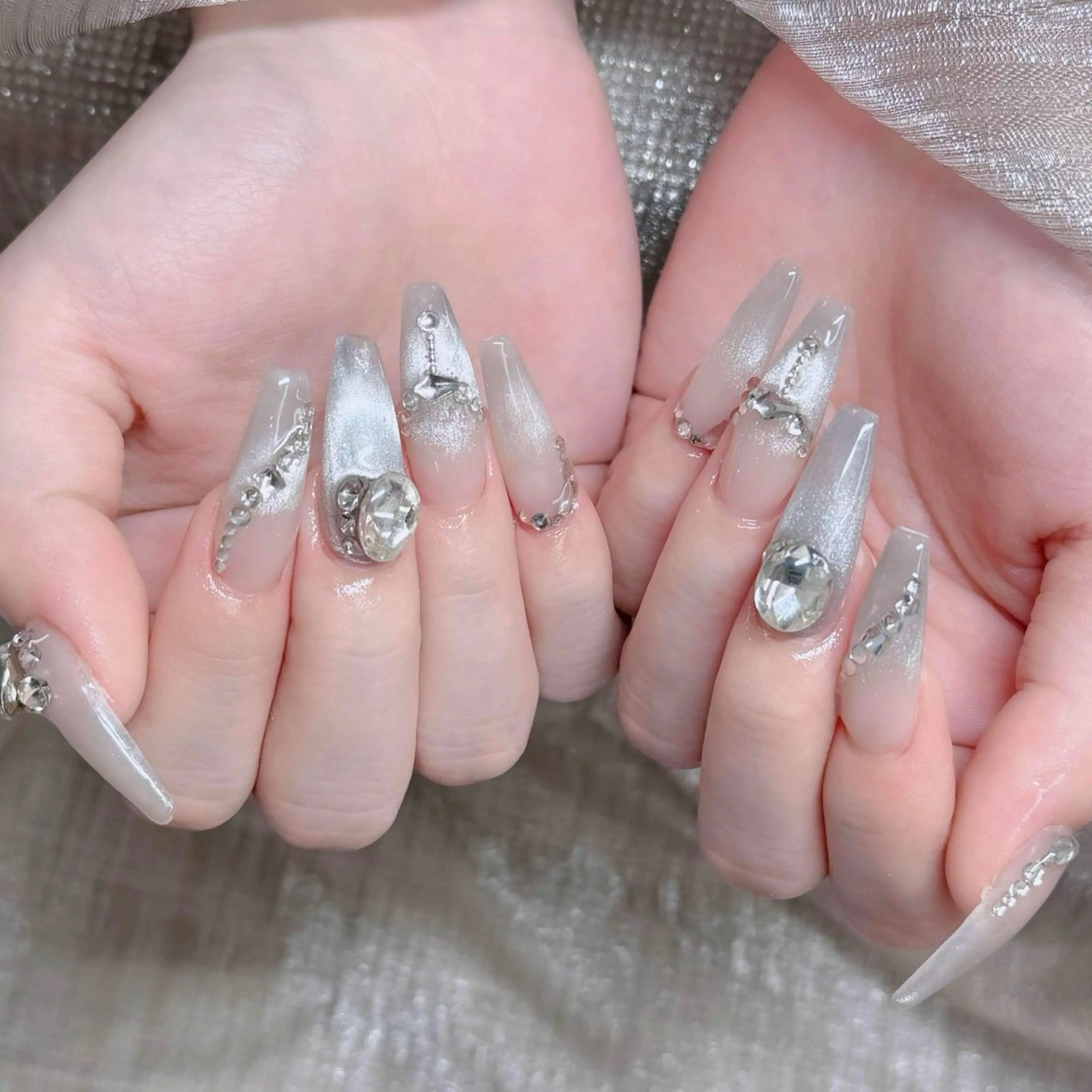 ネイル ロングネイル マグネットネイル リボン 夏ネイル スーパーロングネイル ハンドネイル Hani Nail XUKAのネイルデザイン