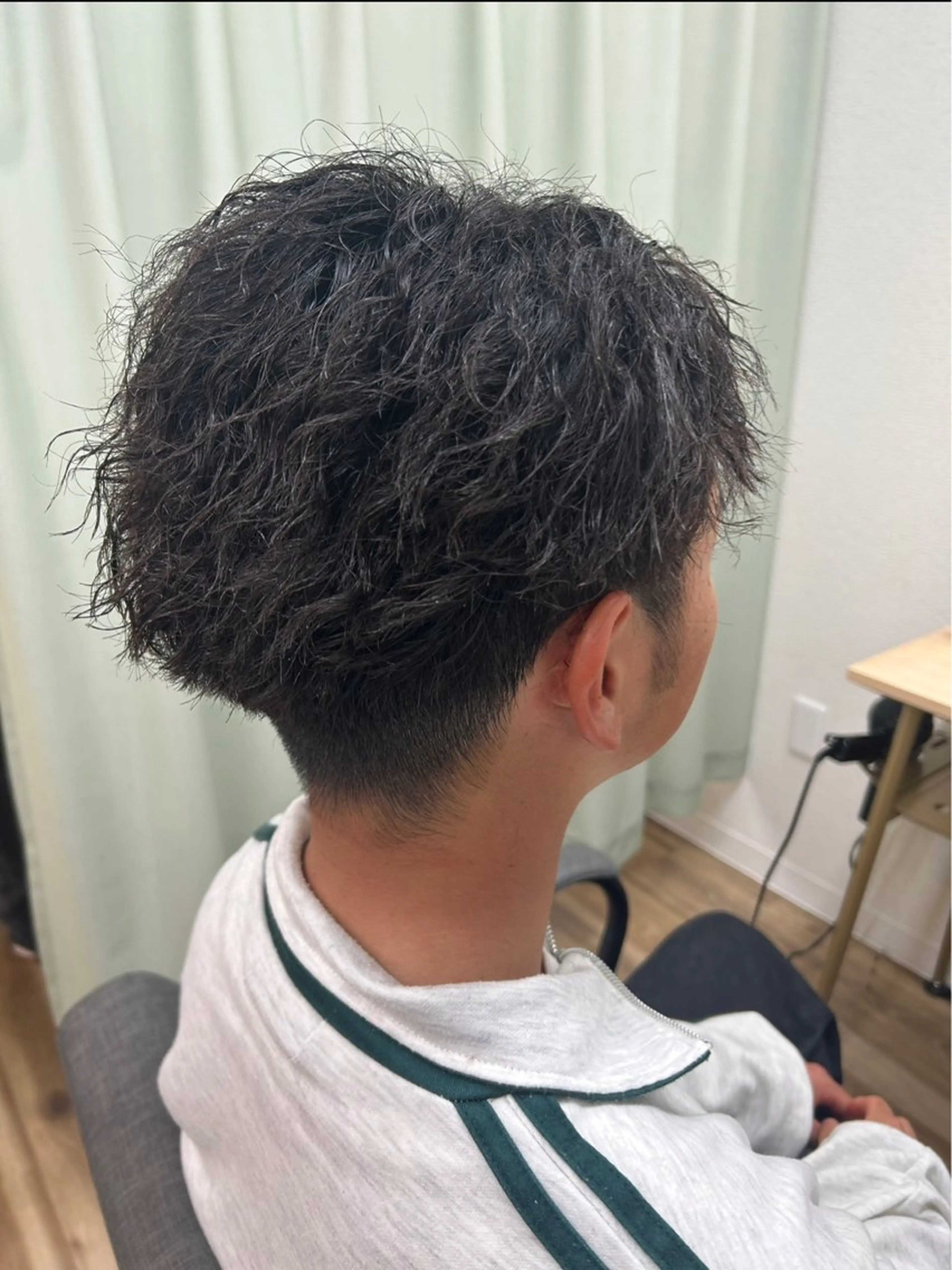 パーマ メンズ 阿部 優奈のヘアスタイル