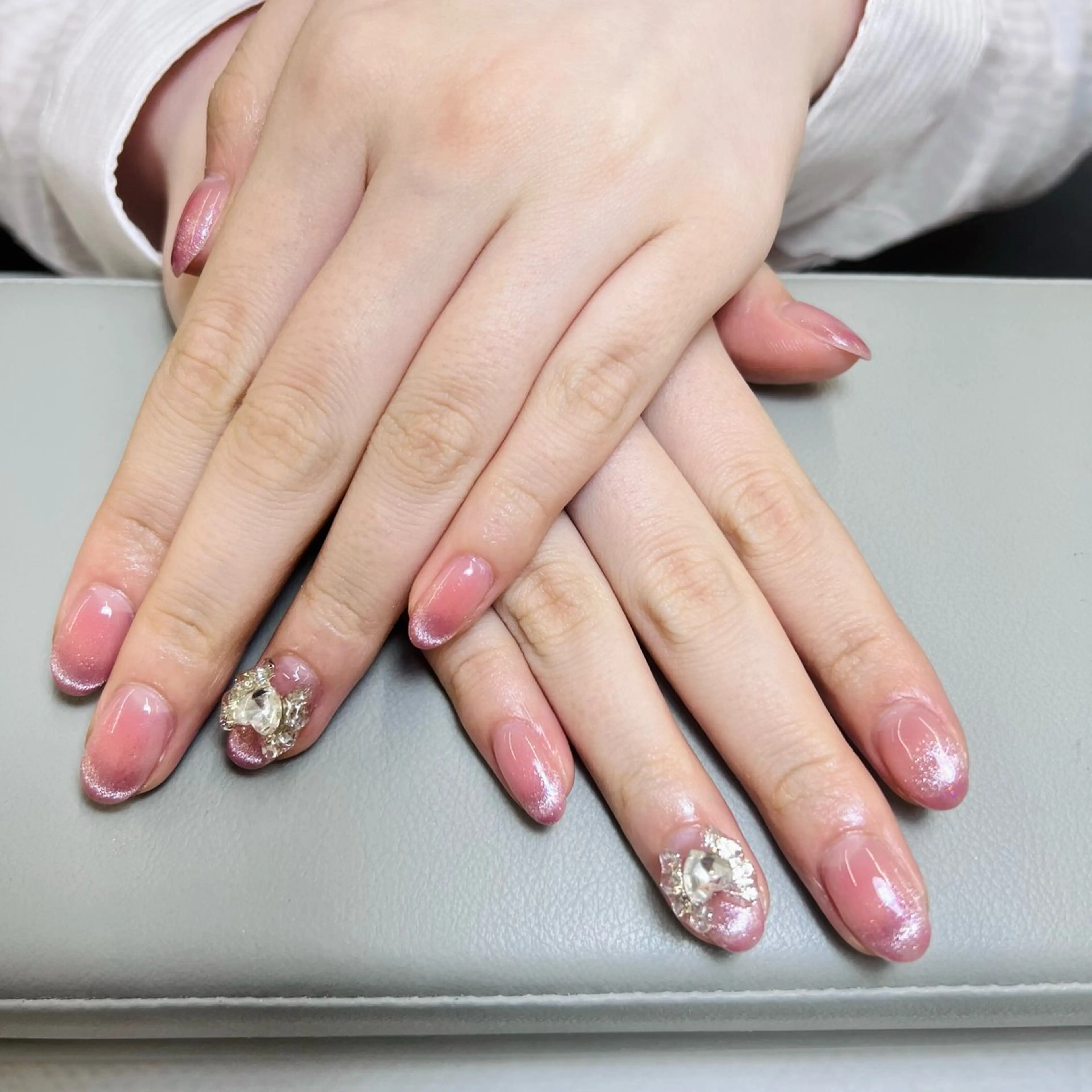 ネイル ENNY ネイルサロンのネイルデザイン