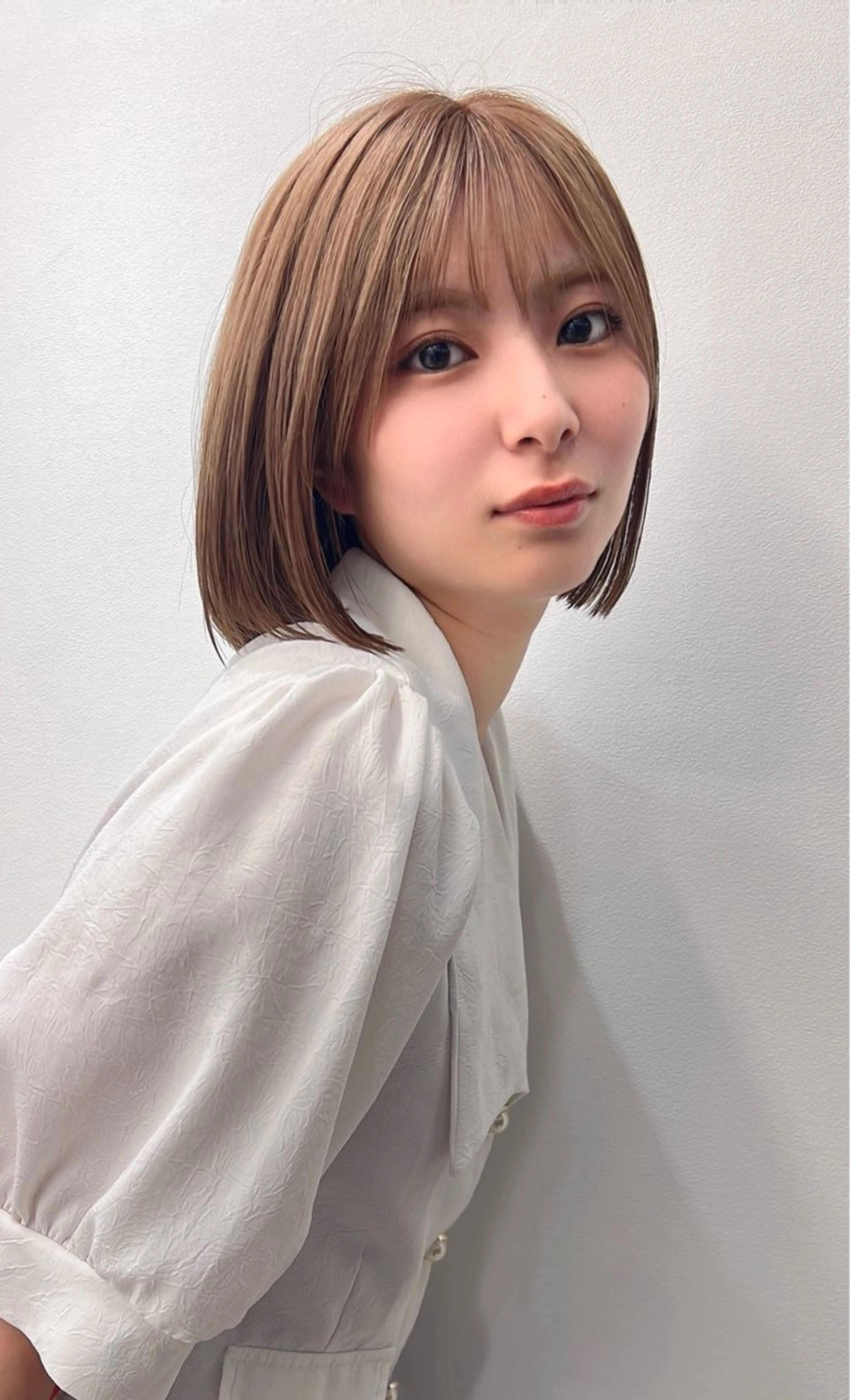 ショート 切りっぱなしボブ 前下がりボブ ショートボブ ボブ タンバルモリ ショート/ ボブ/今井皓のヘアスタイル