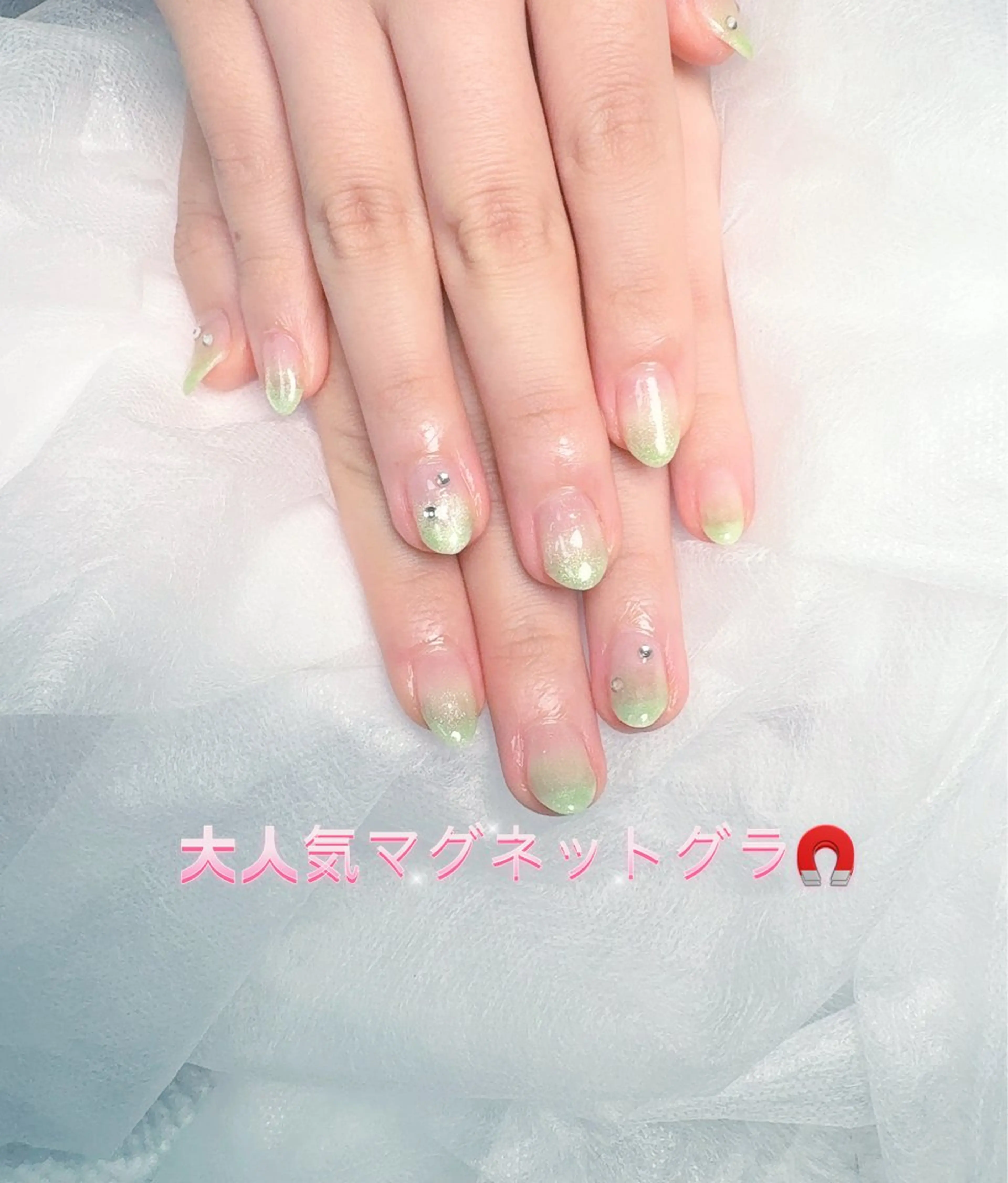 ネイル pink ladyサロン所属・べ にのネイルデザイン