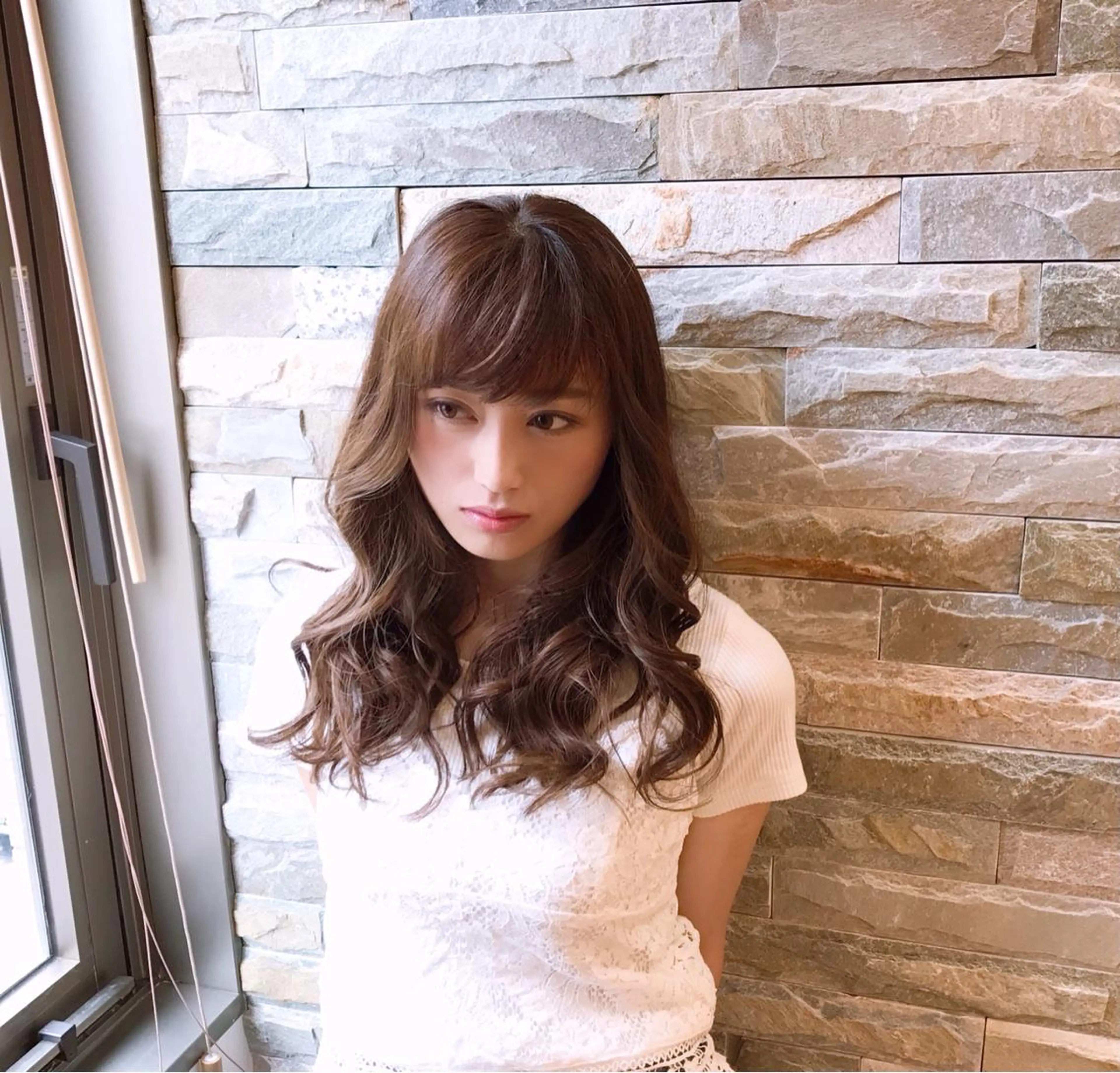 セミロング カラー アディクシーカラー little×link 福岡所属・littlelink キタジマのヘアスタイル