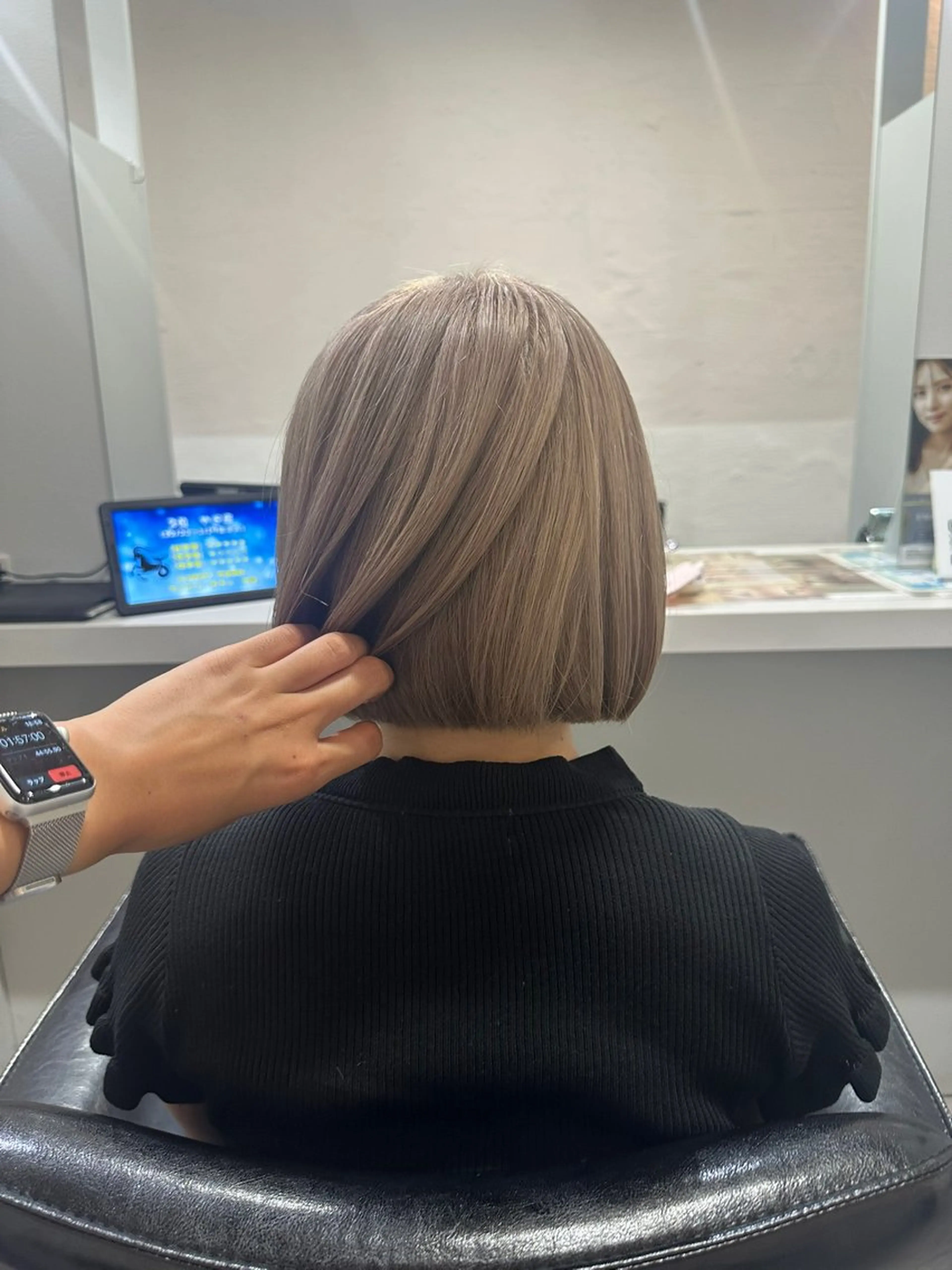 ショート カラー グレージュ カット ヘアカラー tokute よしかわなお🍒のヘアスタイル