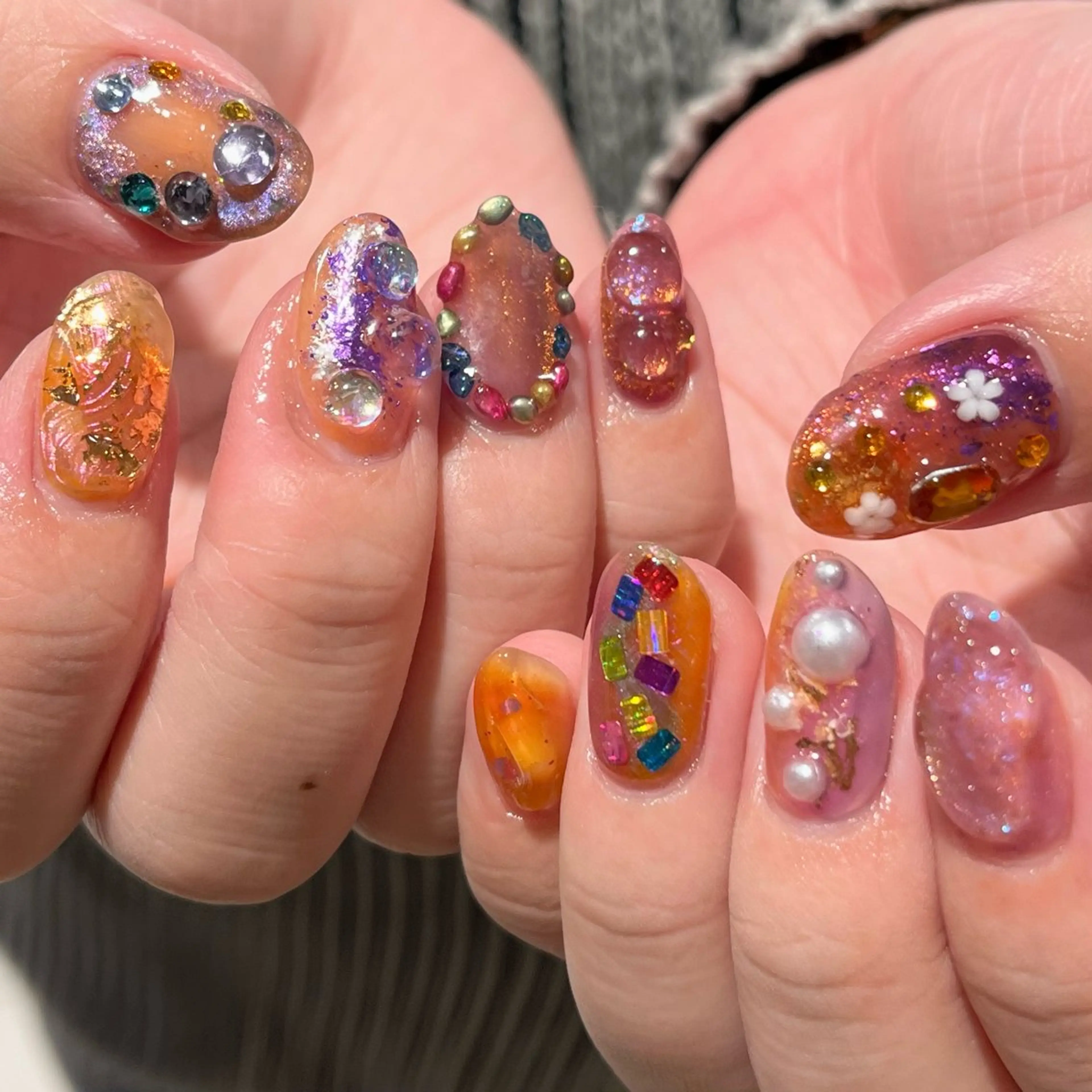 ネイル ハンドネイル 内田 里穂のネイルデザイン