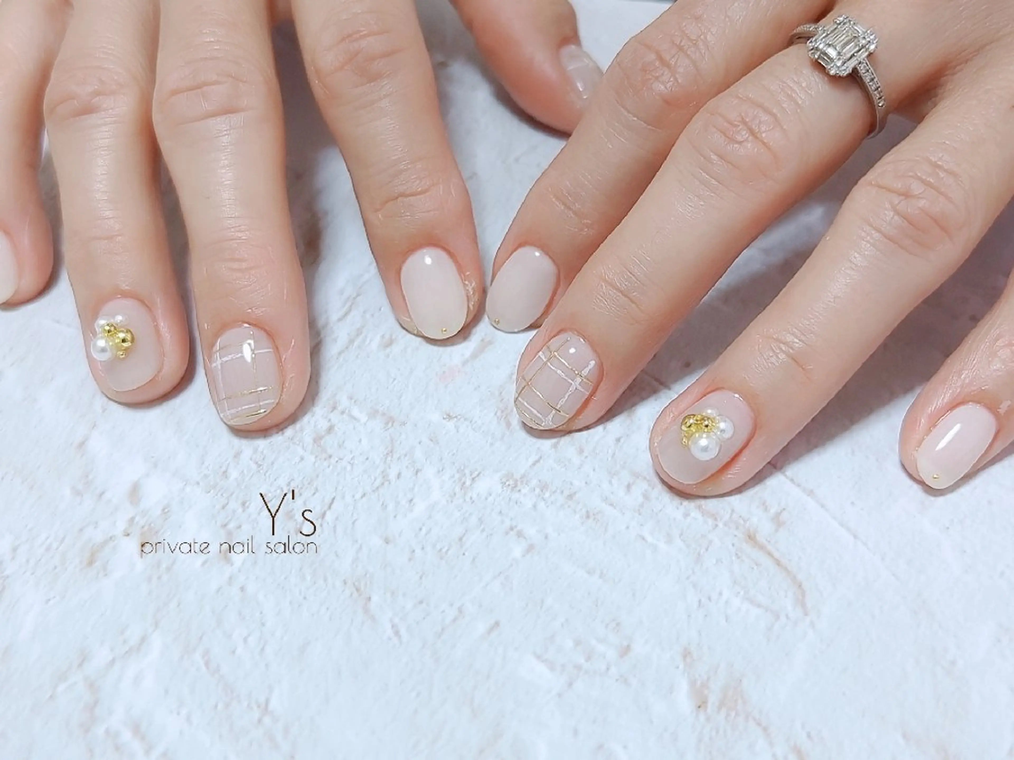 ネイル ハンドネイル YUMI NAGAI  のネイルデザイン