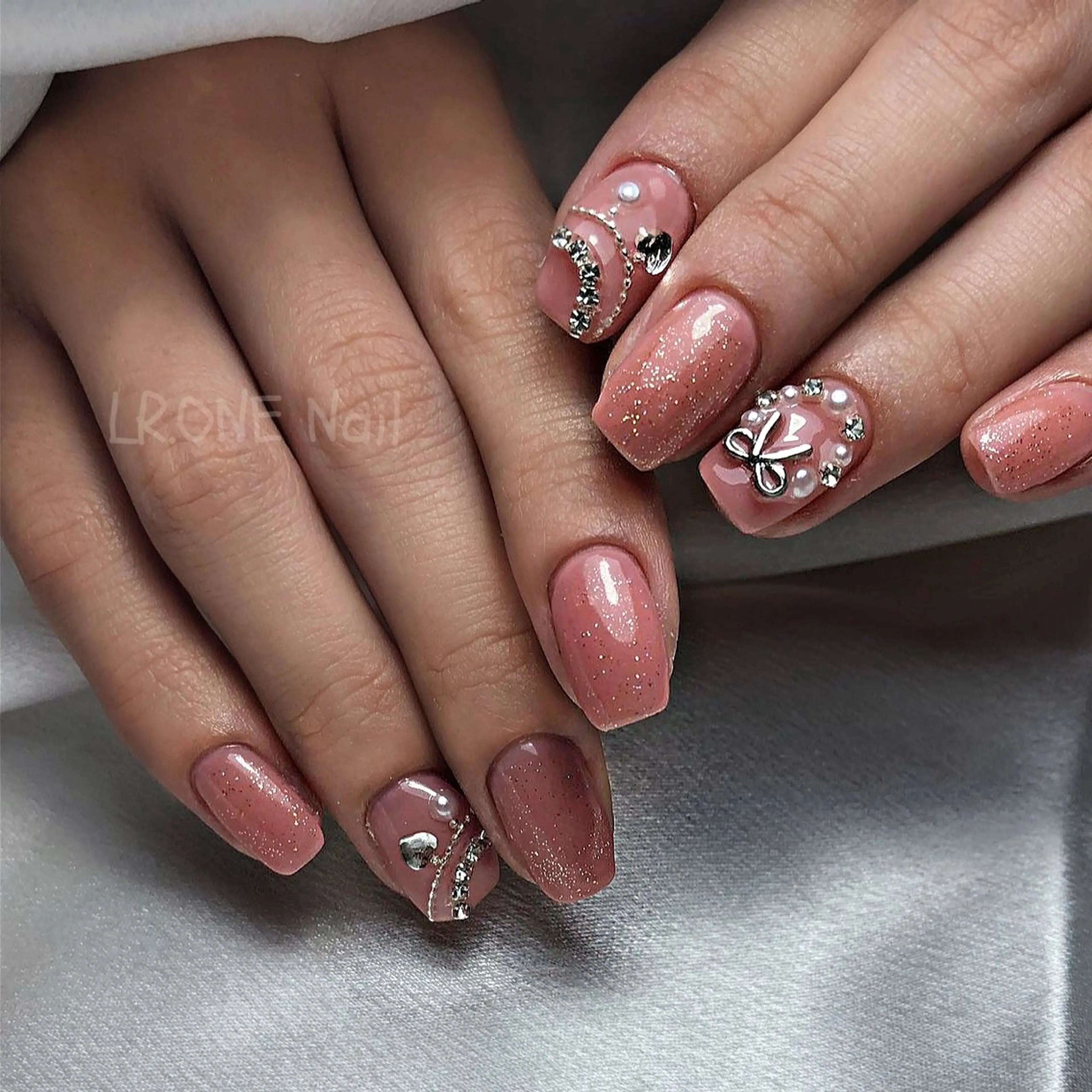 ネイル ハンドネイル ルラワンネイル エンのネイルデザイン