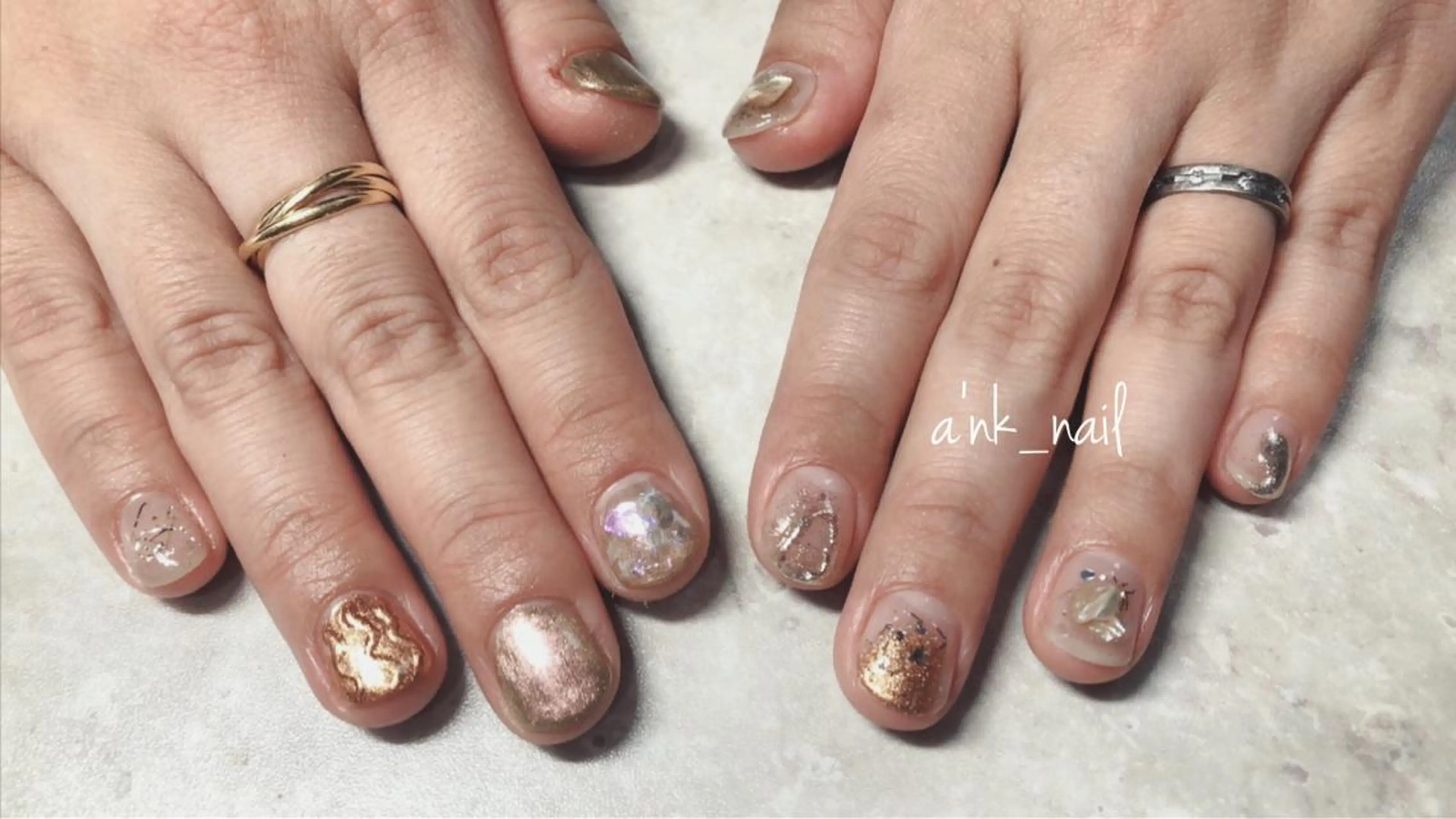 ネイル ブラウン ミラーネイル Sawamoto Akinaのネイルデザイン