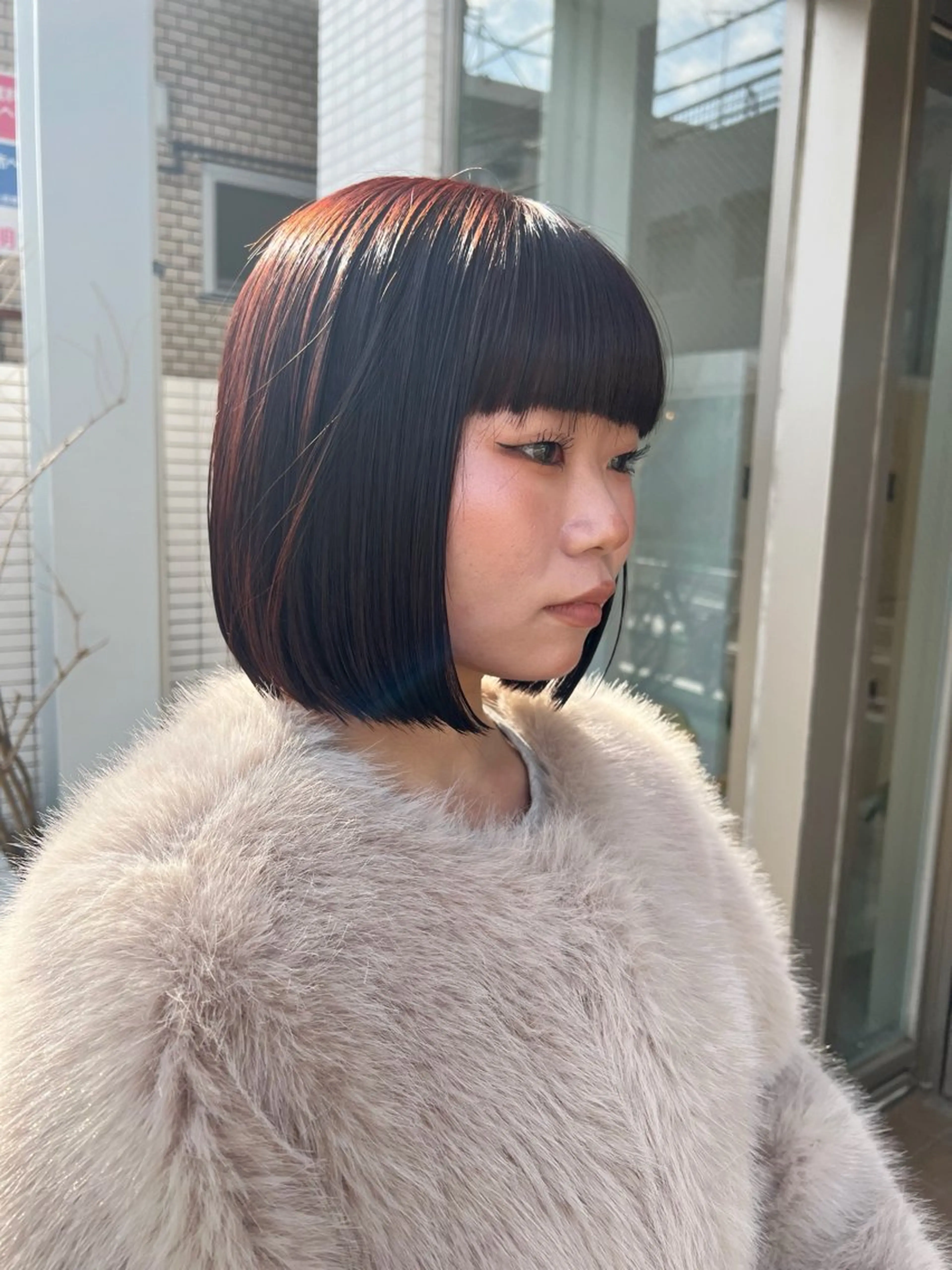 ショート カラー 色落ち可愛い艶ハイト ーン🧊AZUKIのヘアスタイル