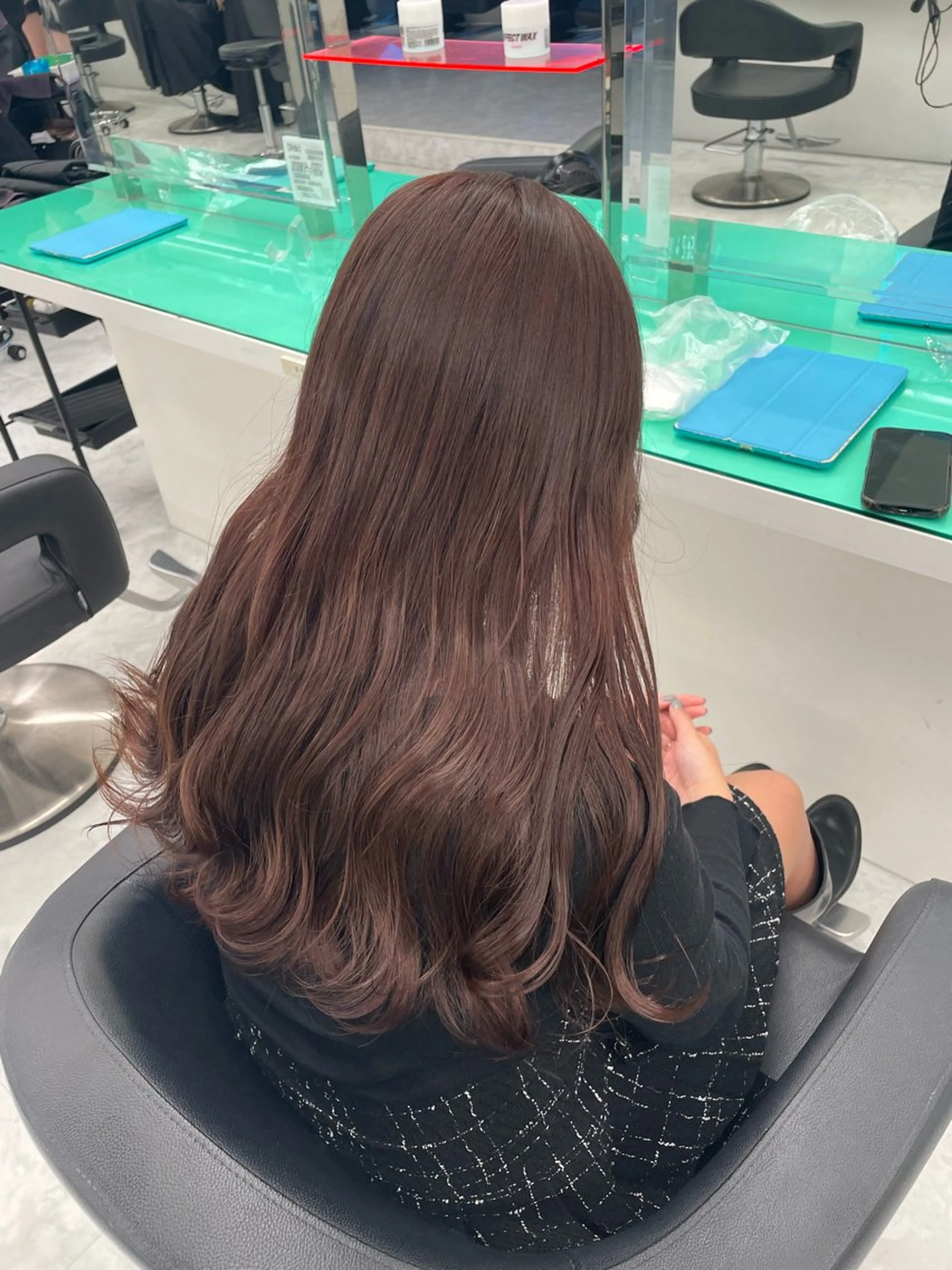 ロング カラー ヘアカラー トリートメント 🧸韓国風艶髪/ 透明感抜群カラー🧸のヘアスタイル
