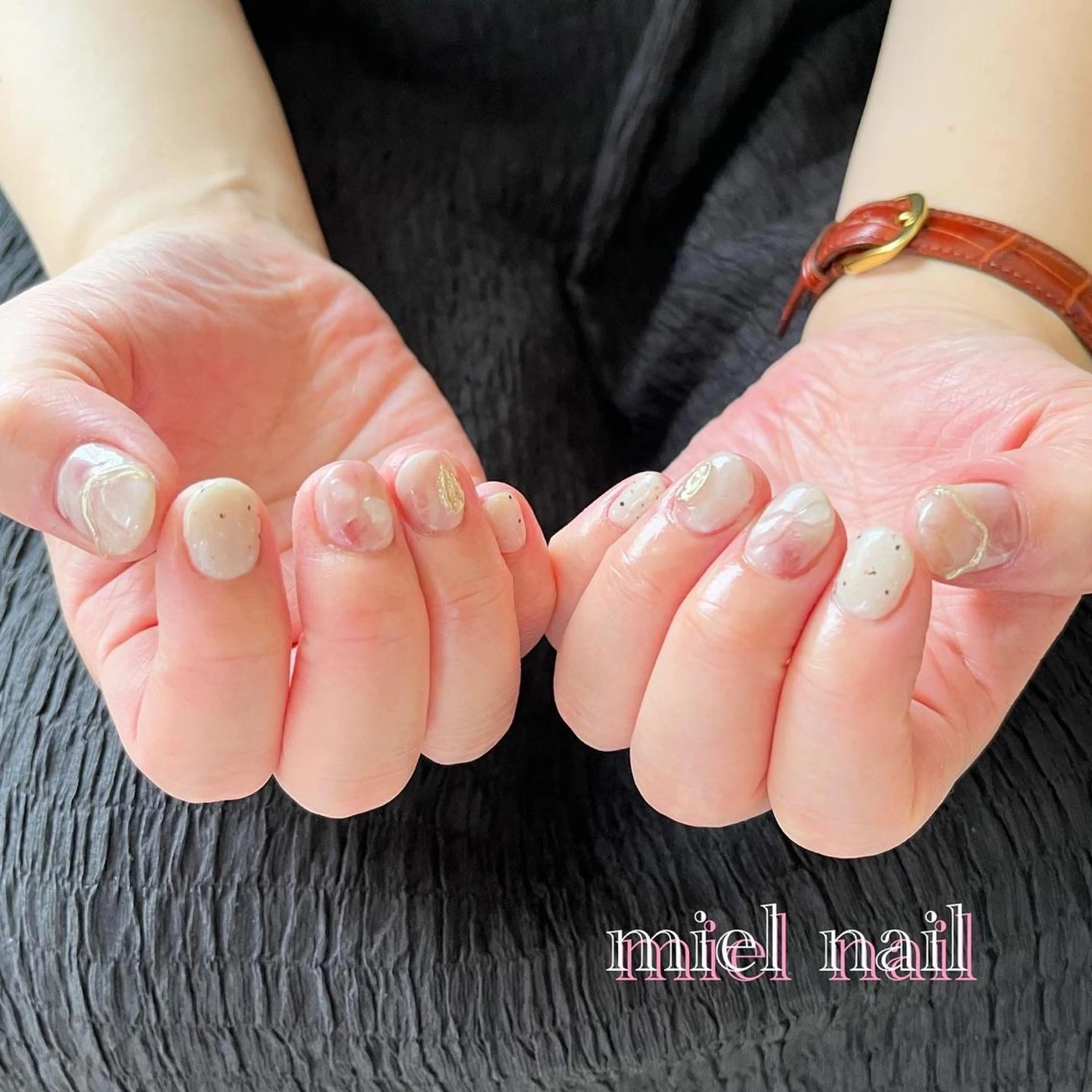 ネイル 大理石ネイル(マーブル) ミラーネイル ニュアンスネイル ハンドネイル miel nailのネイルデザイン