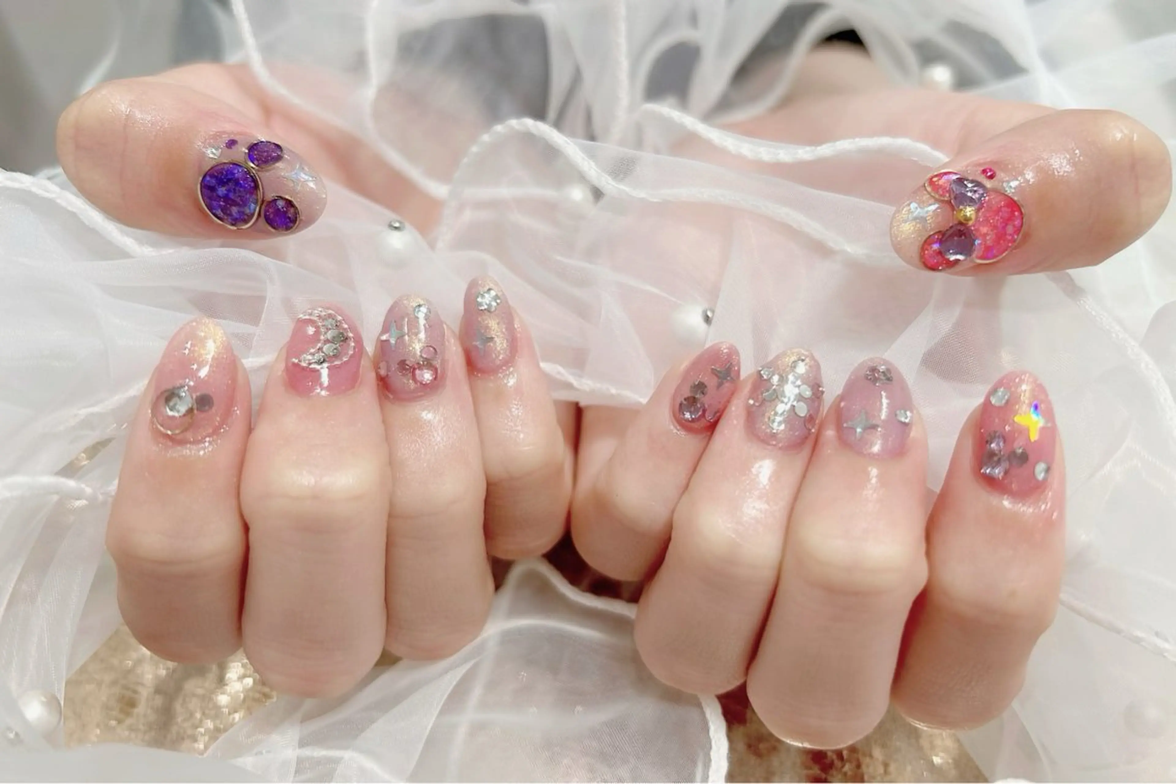 ネイル ネイルサロンクイーン 東京/新宿/大久保のネイルデザイン