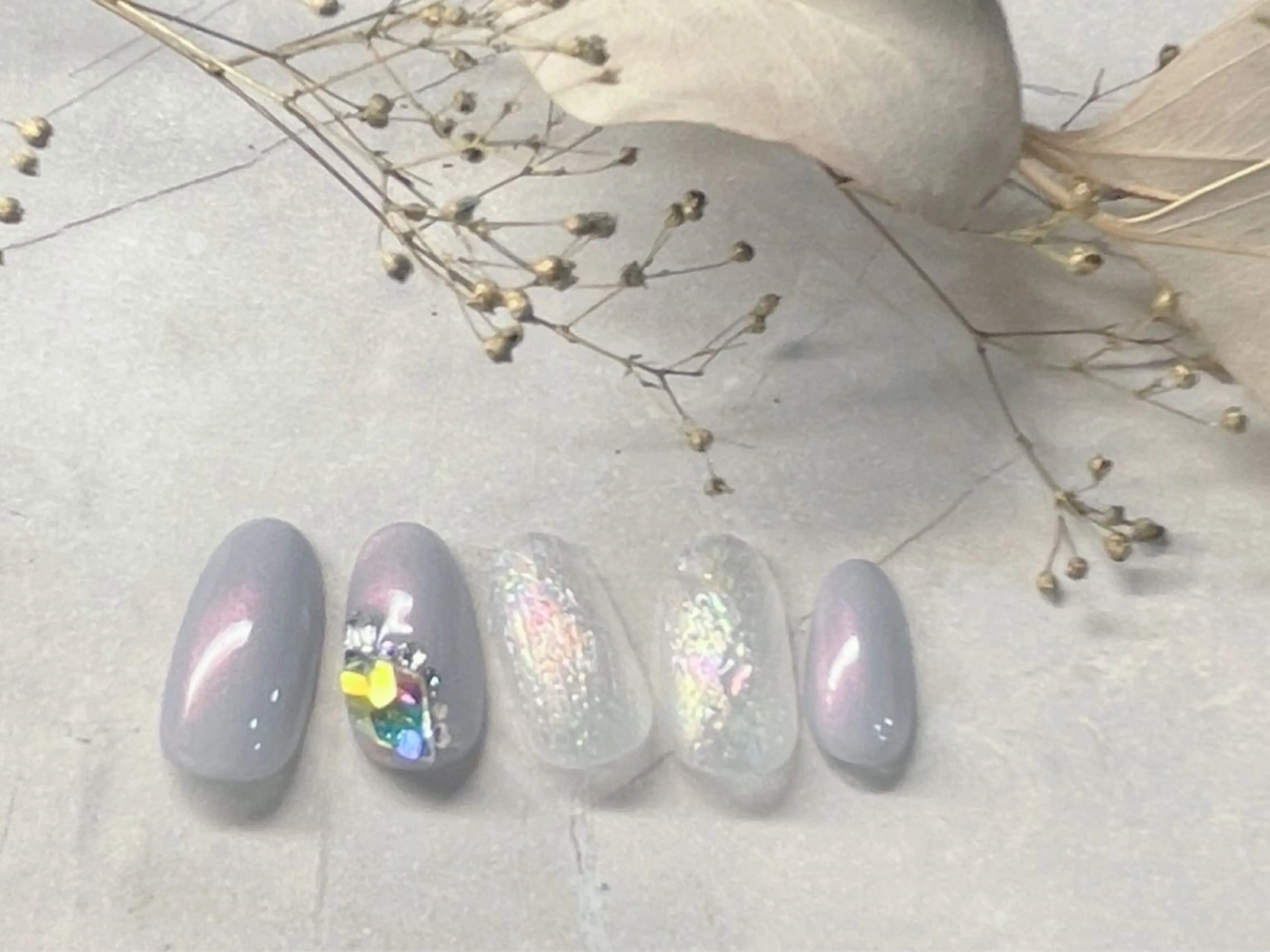 ネイル マットネイル ワンカラーネイル ストーンネイル ハンドネイル Nailsalon Sereno所属・Nailsalon Serenoのネイルデザイン