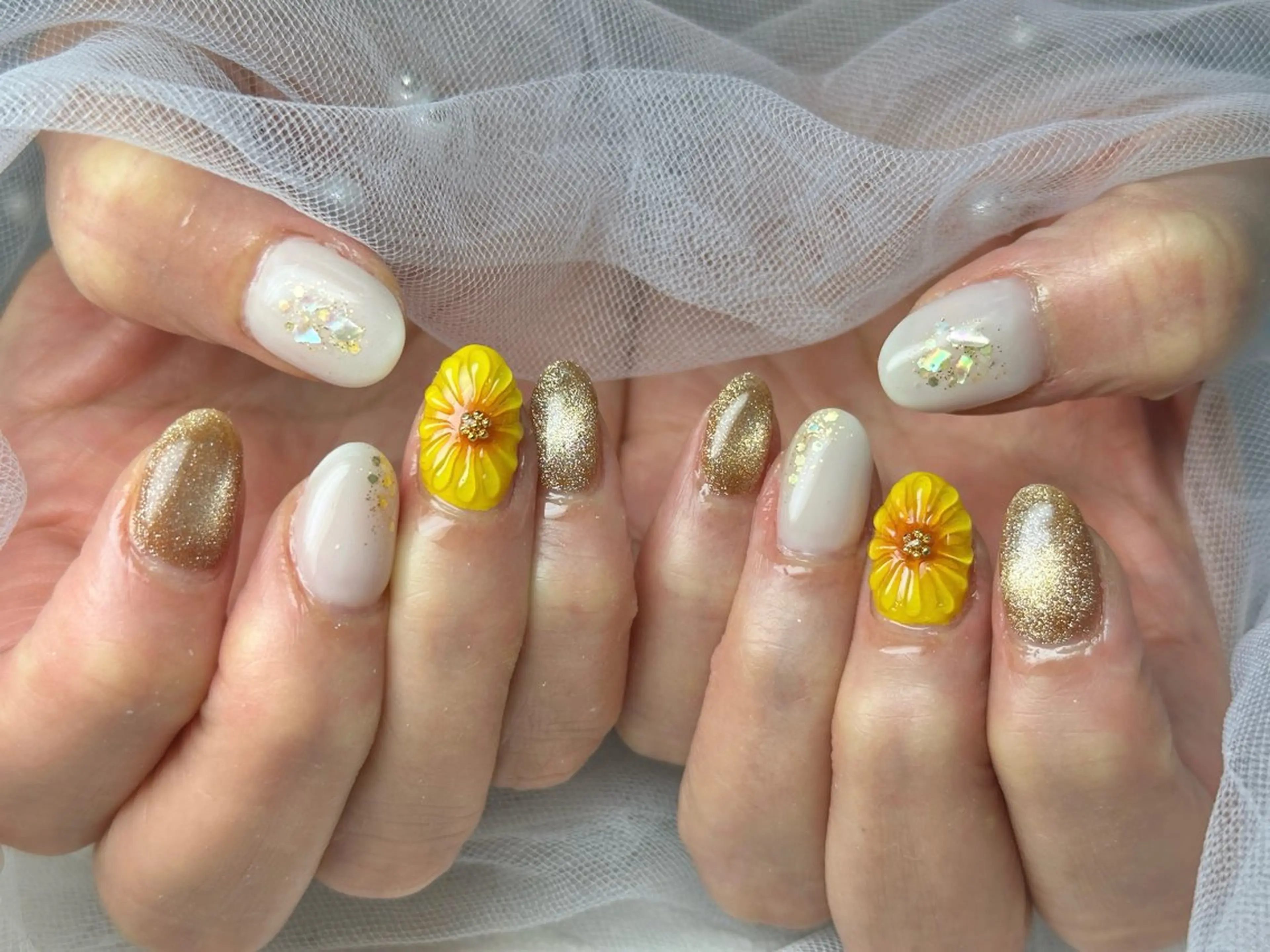 ネイル ハンドネイル Queennail 北堀江AYAのネイルデザイン