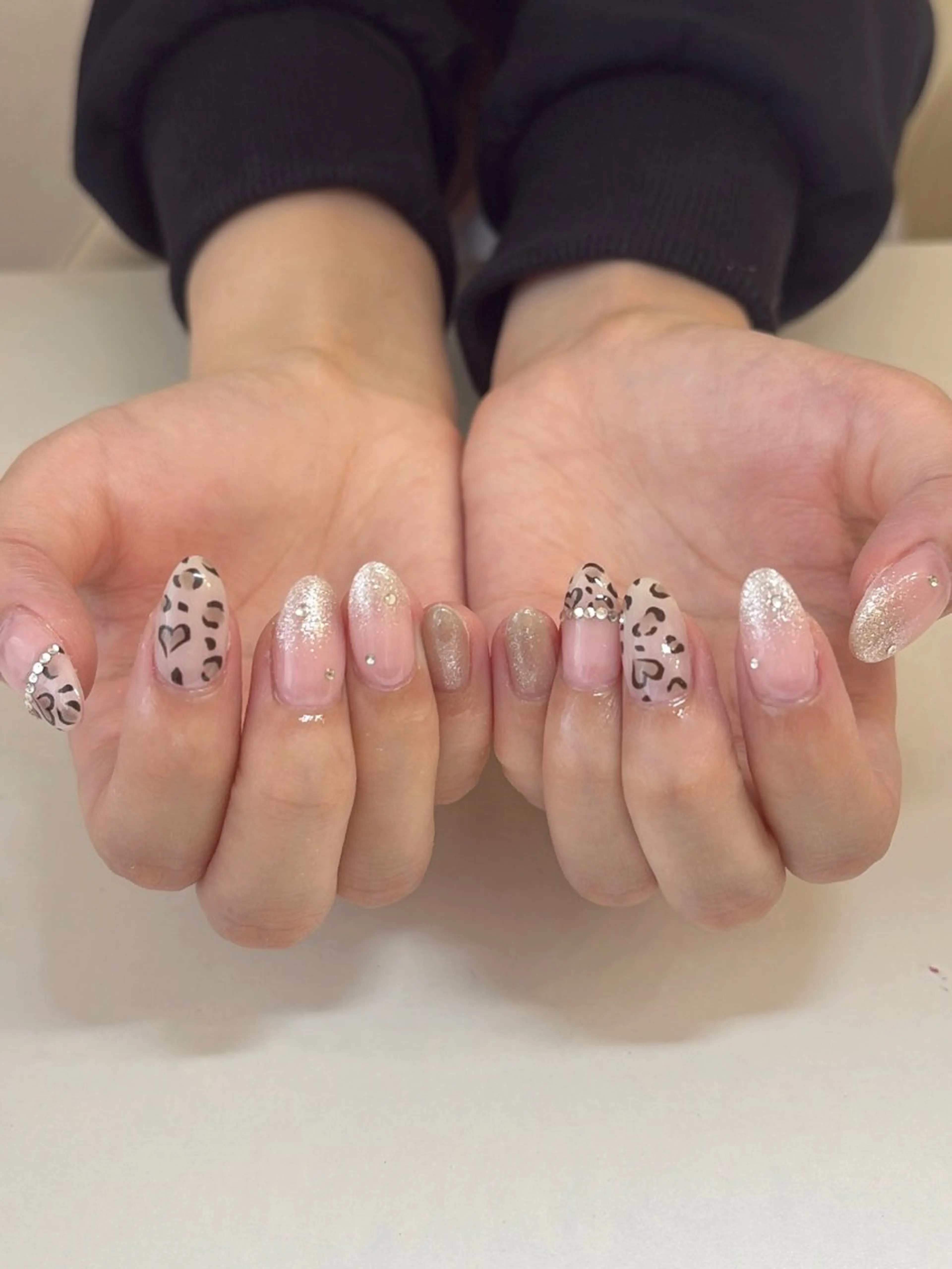 ネイル ハンドネイル un.private nail salon所属・Ún.(ウヌ) りんのネイルデザイン