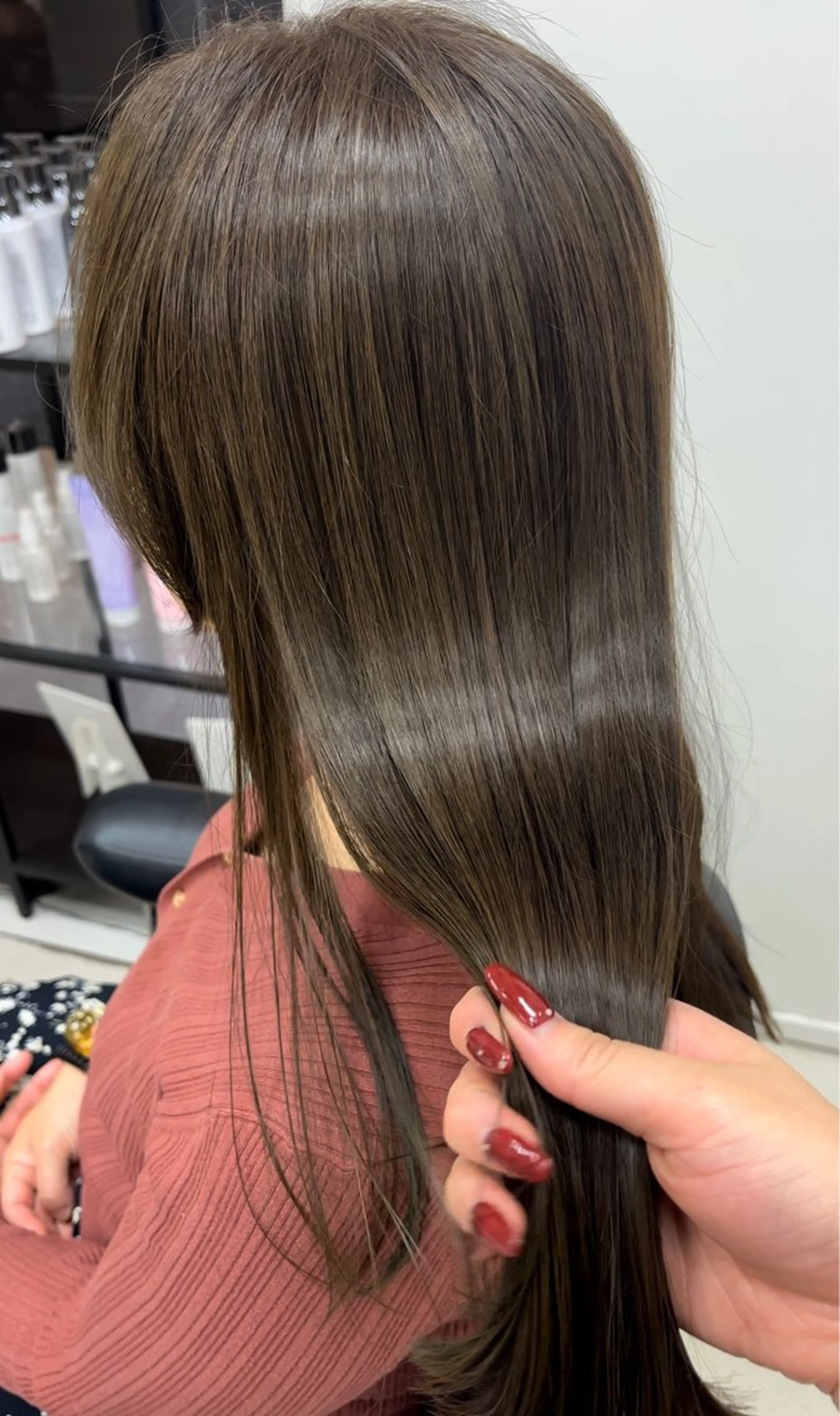 ロング カラー ブリーチ 透明感カラー ブリーチなしカラー オリーブカラー カット ヘアカラー バレイヤージュ/ヘア アレンジ/shionのヘアスタイル