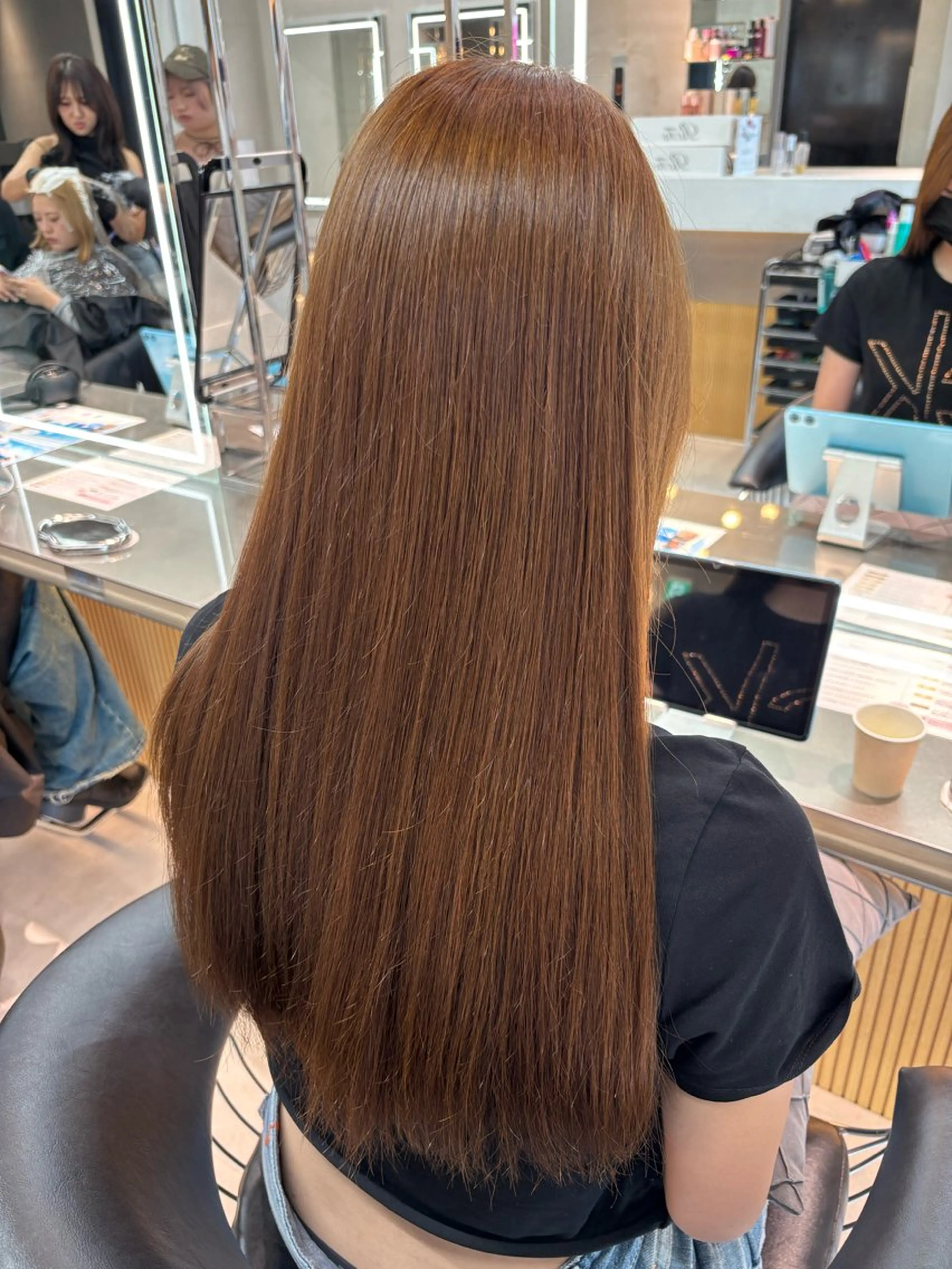 ロング カラー 髪質改善 レイヤーカット 縮毛矯正 ヘアカラー トリートメント 【美髪矯正) 吉村　清志のヘアスタイル