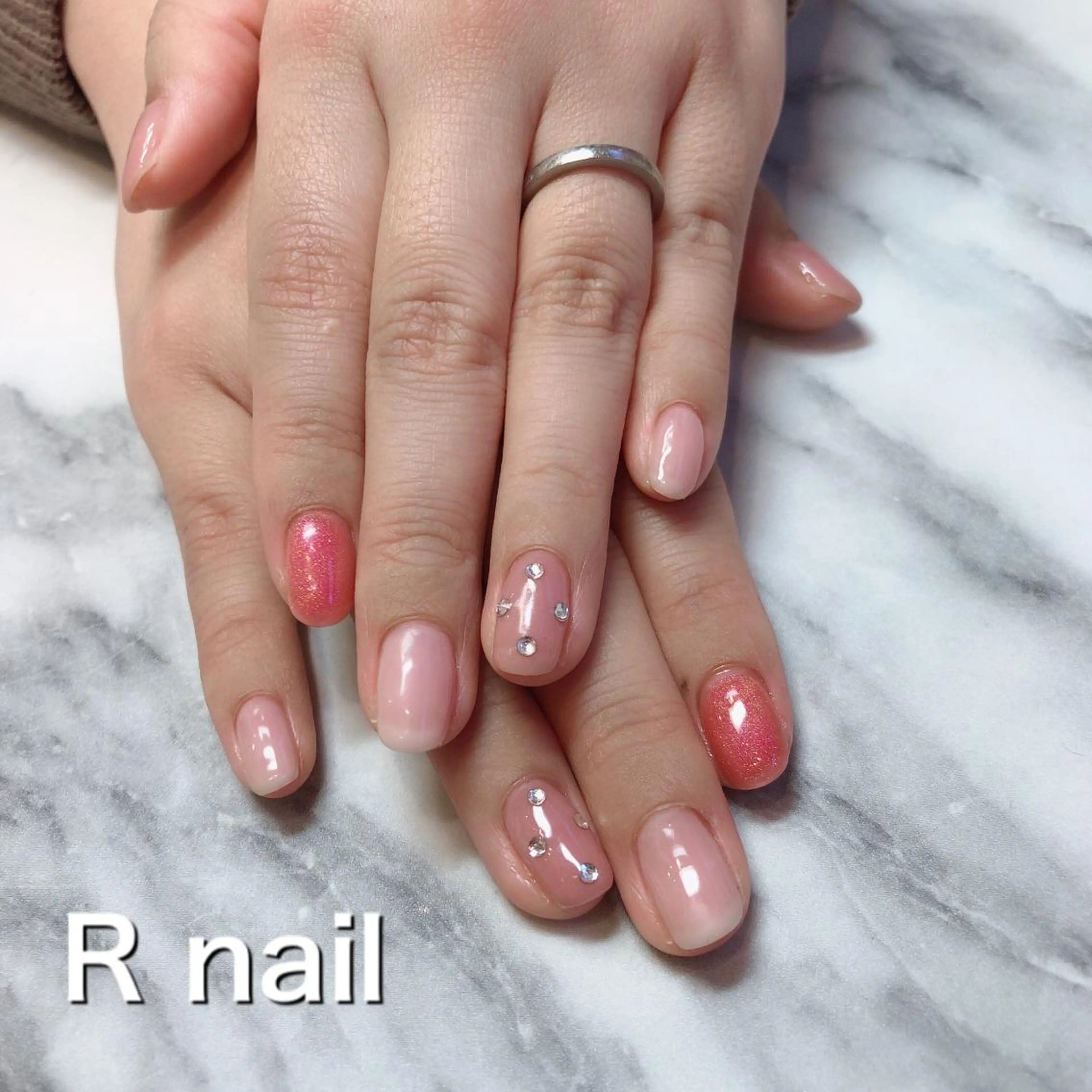 ネイル SUN&MOON所属・SUN&MOON REOのネイルデザイン