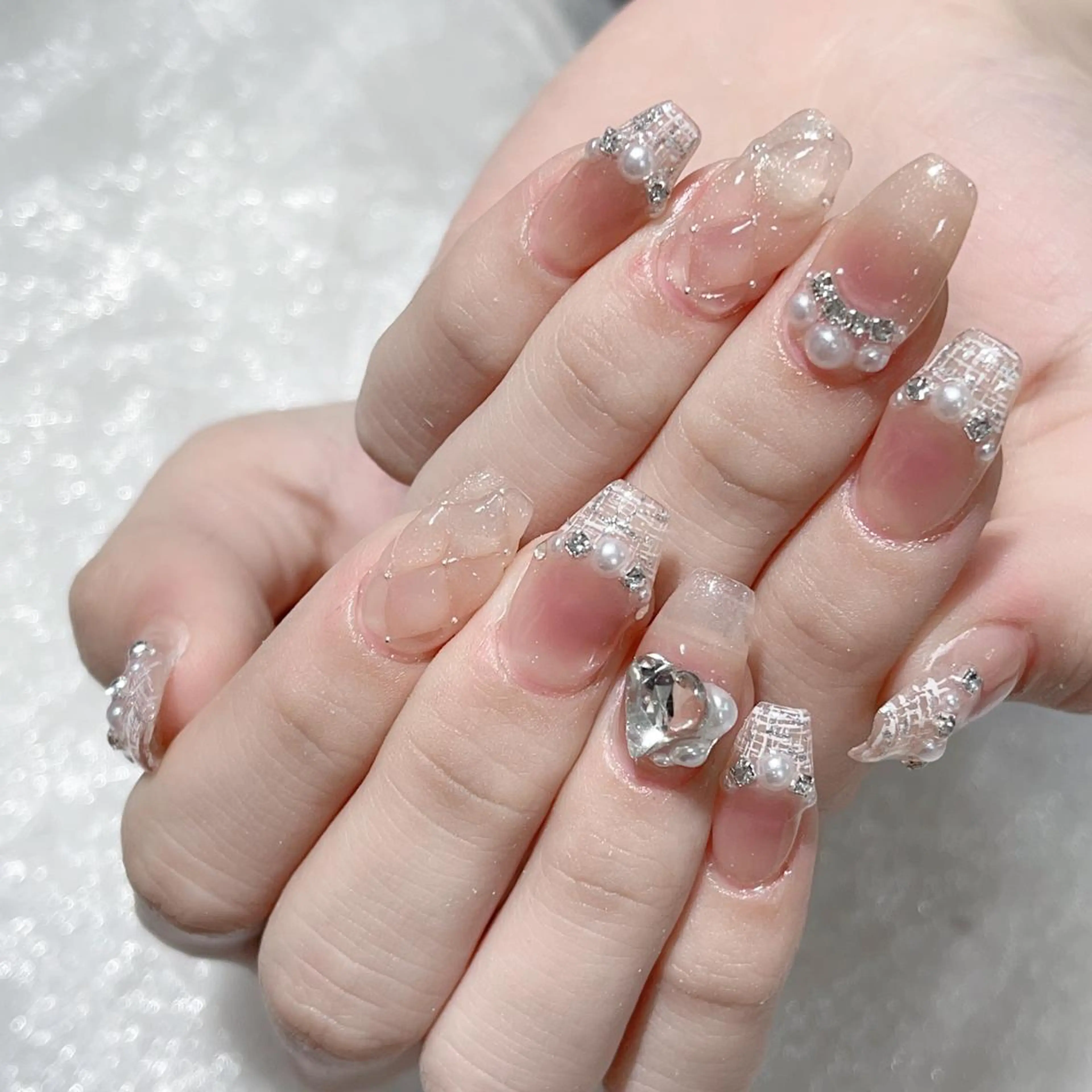ネイル ハンドネイル Queens momoのネイルデザイン