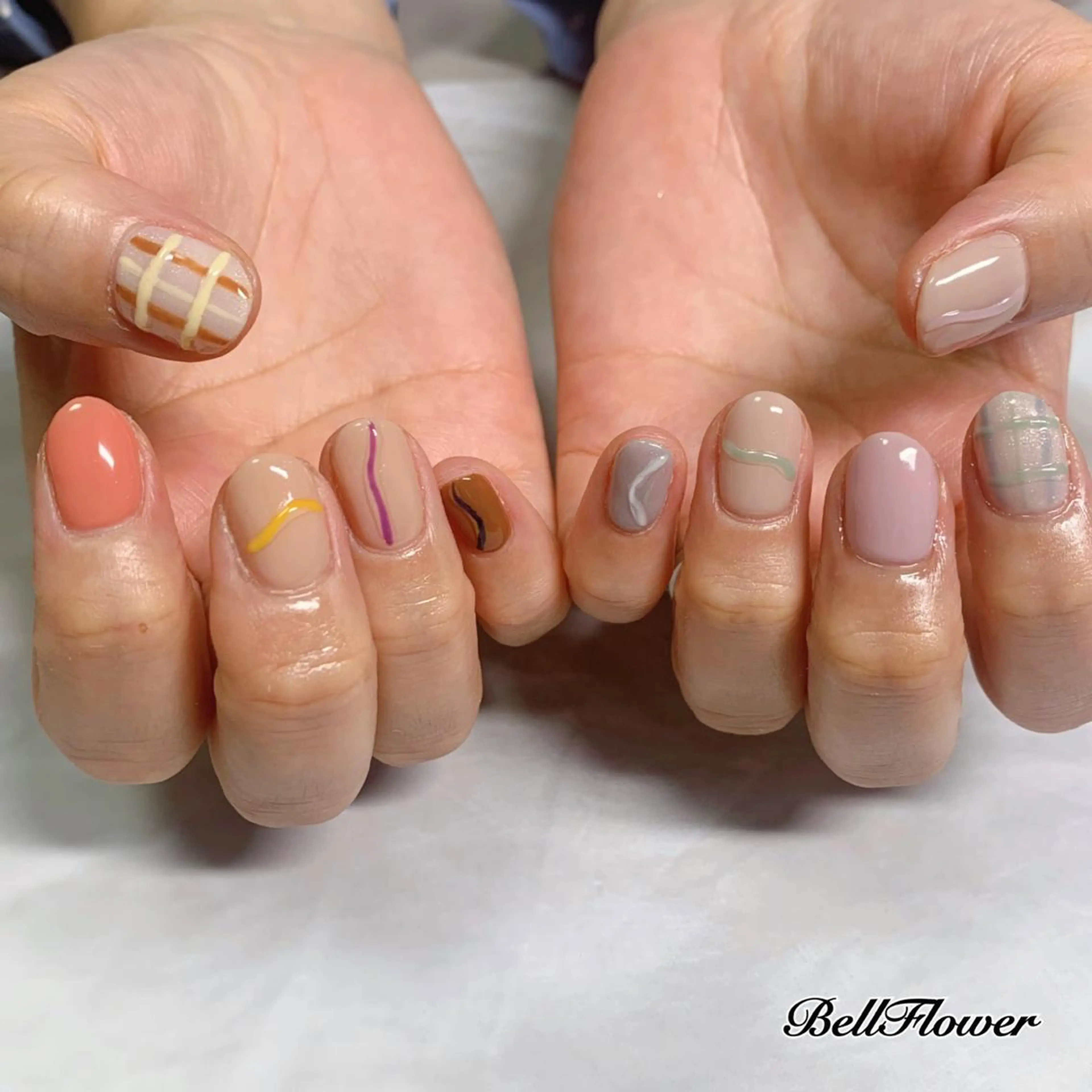 ネイル ハンドネイル Bell Flowerのネイルデザイン