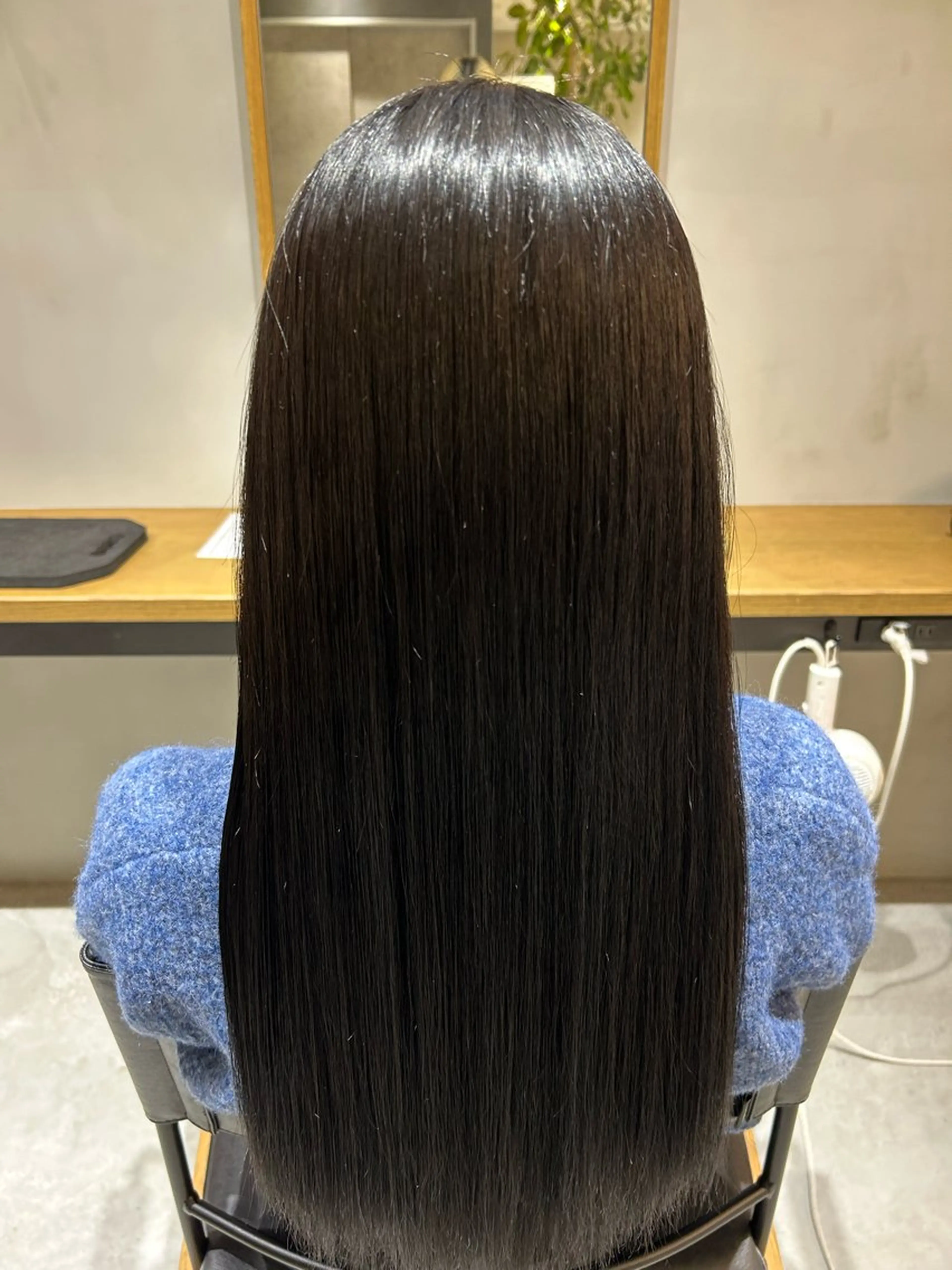 ロング カラー まりん🍒 名駅/レイヤーカットのヘアスタイル