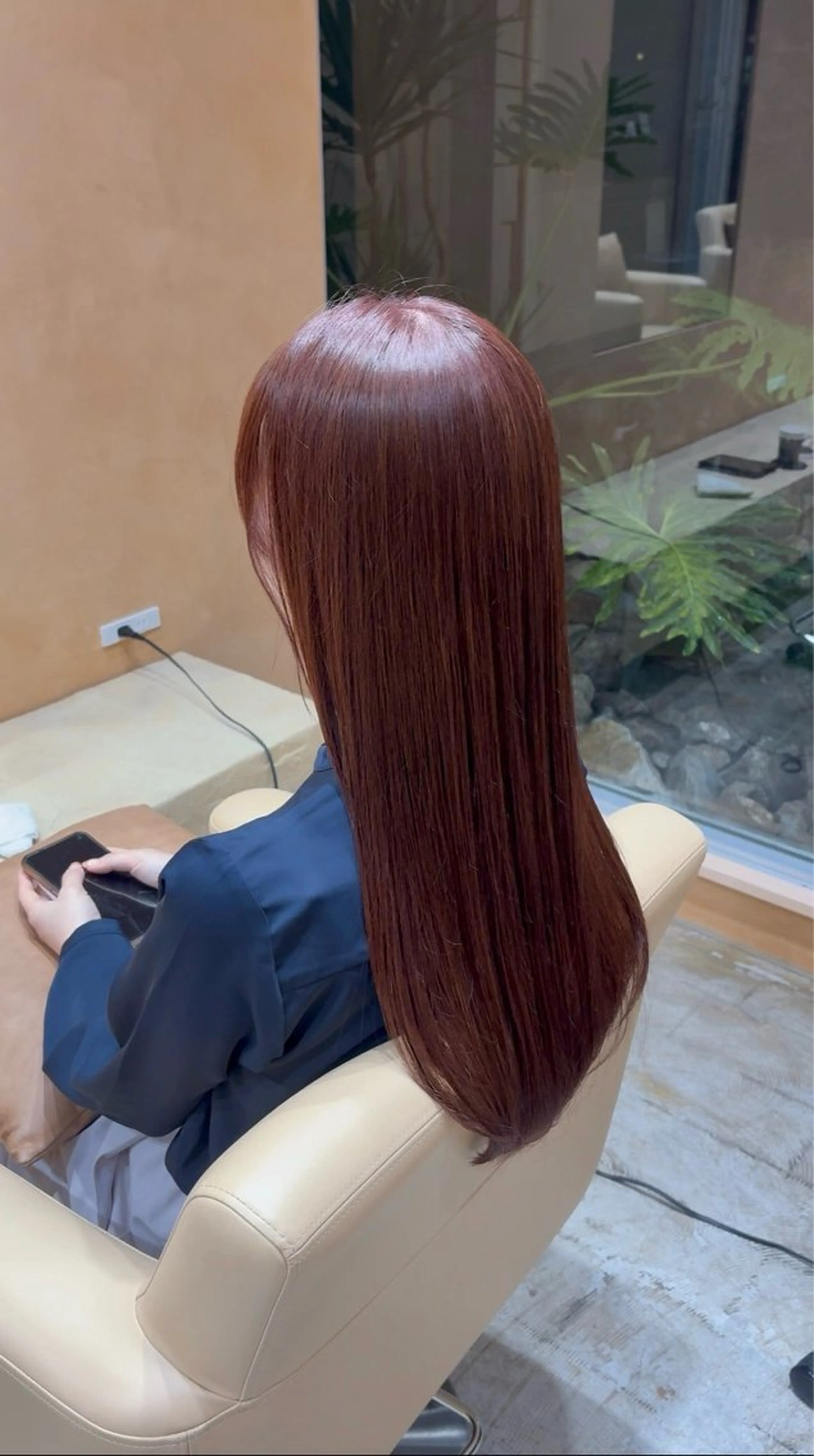 ロング カラー ブラウンカラー ピンクカラー ピンクブラウン ヘアカラー トリートメント hairmakeONE 009所属・ONE009 ハナ🎀のヘアスタイル