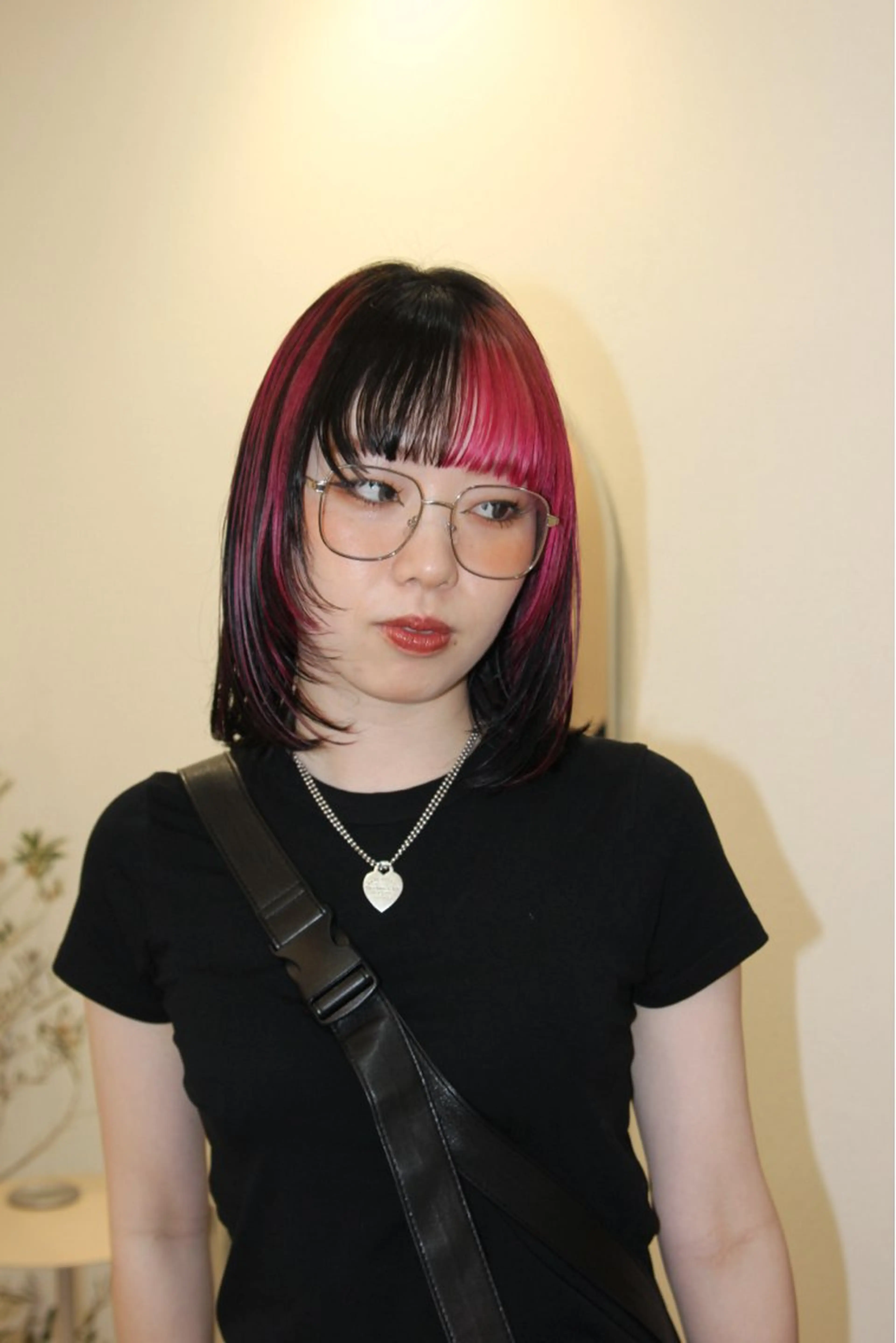 ミディアム カラー デザインカラー ヘアカラー Ｆ.まひろ🎀 暖色カラー／ベージュのヘアスタイル