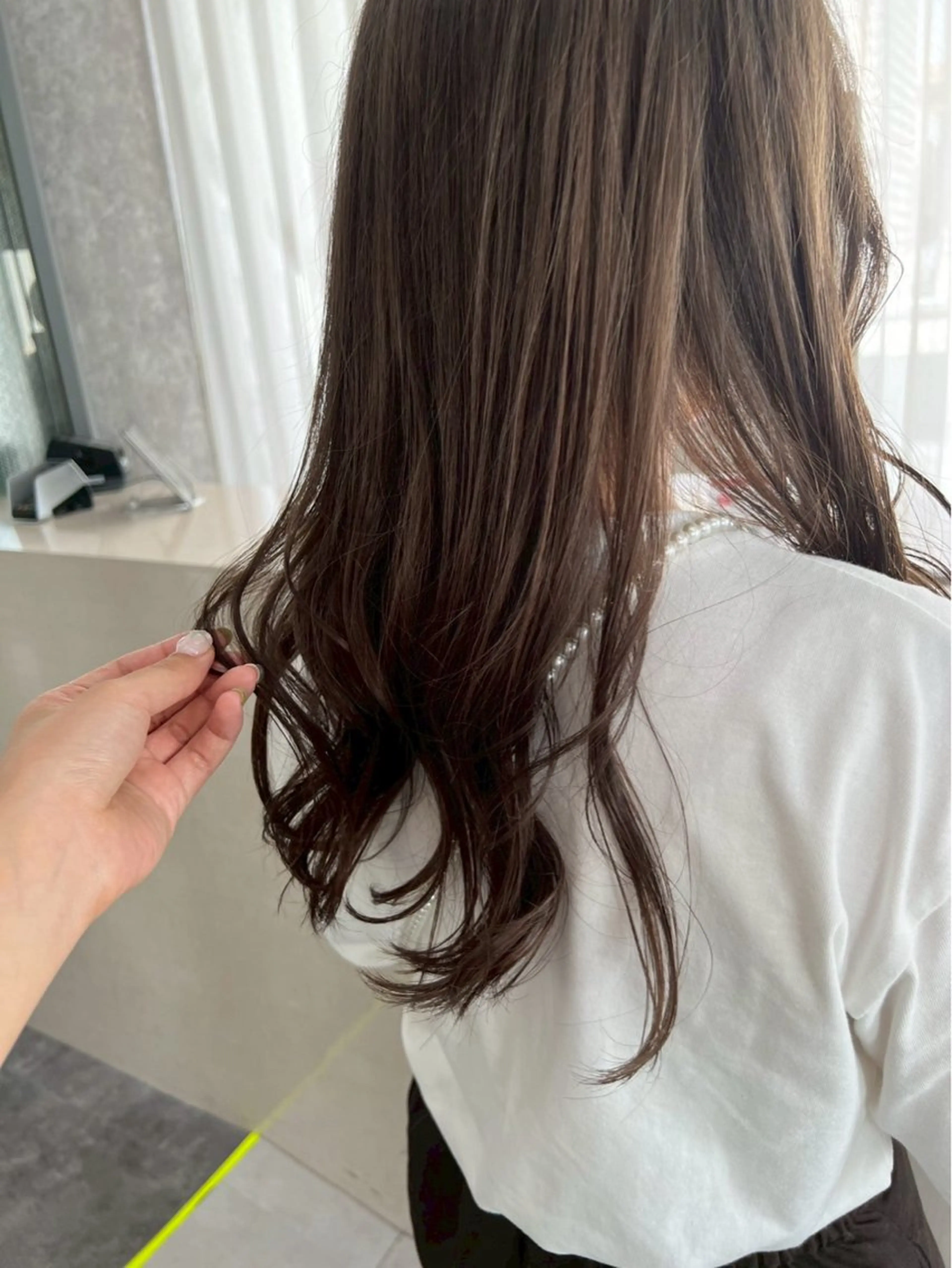 カラー 矢野 佑那のヘアスタイル