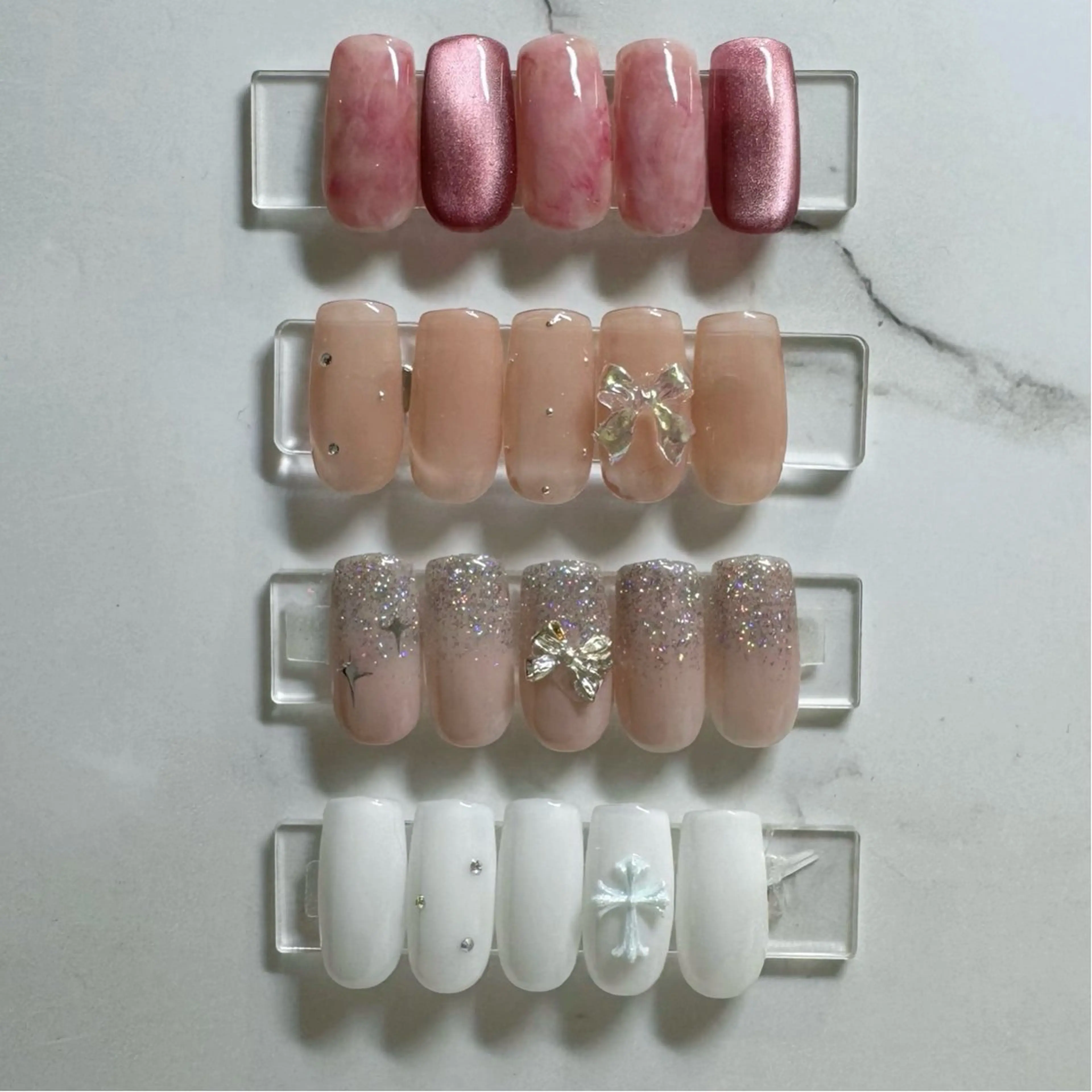 ネイル ハンドネイル ハンドケア Chizuru ☾ ໋のネイルデザイン