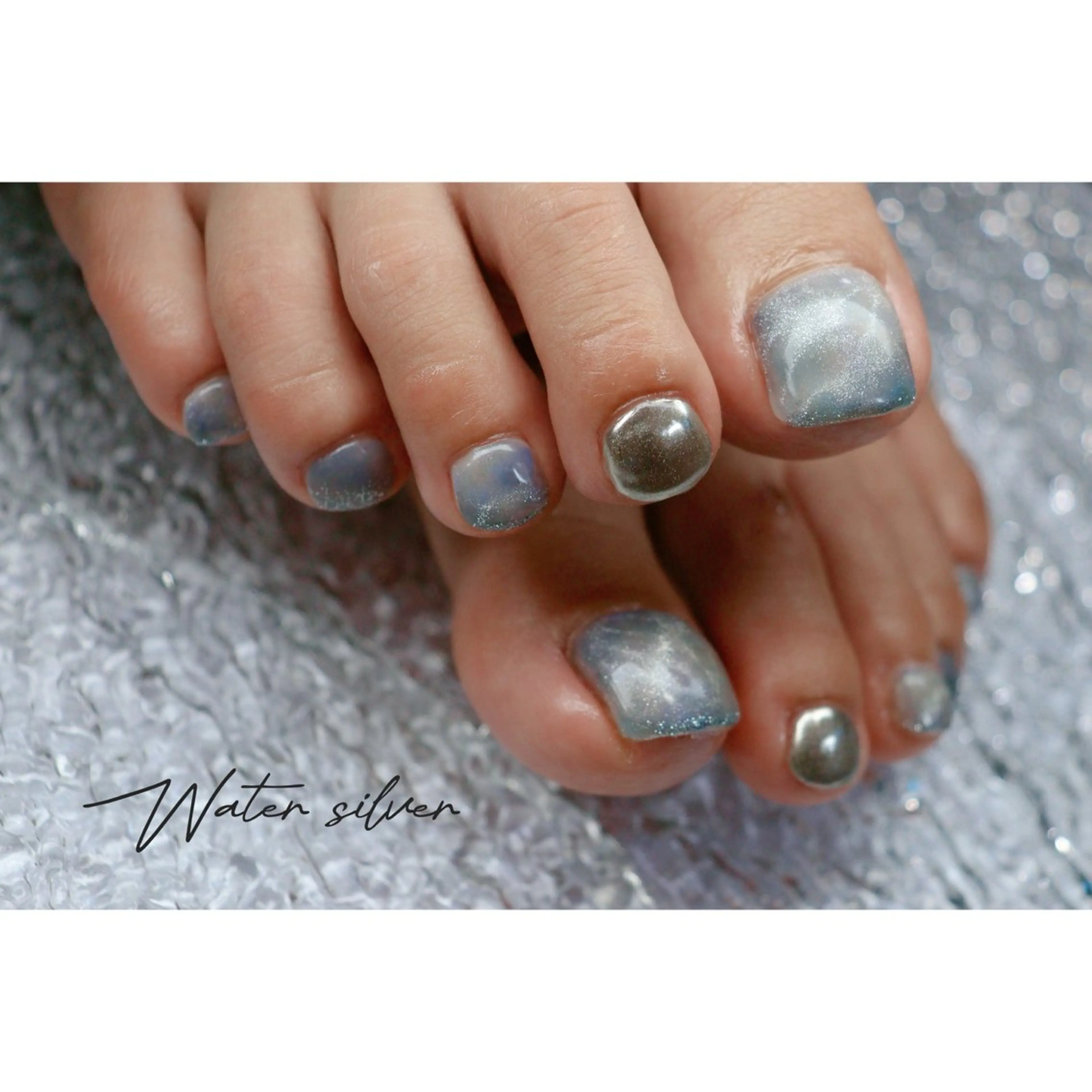 ネイル ブルー シルバー フットネイル mapple nailのネイルデザイン