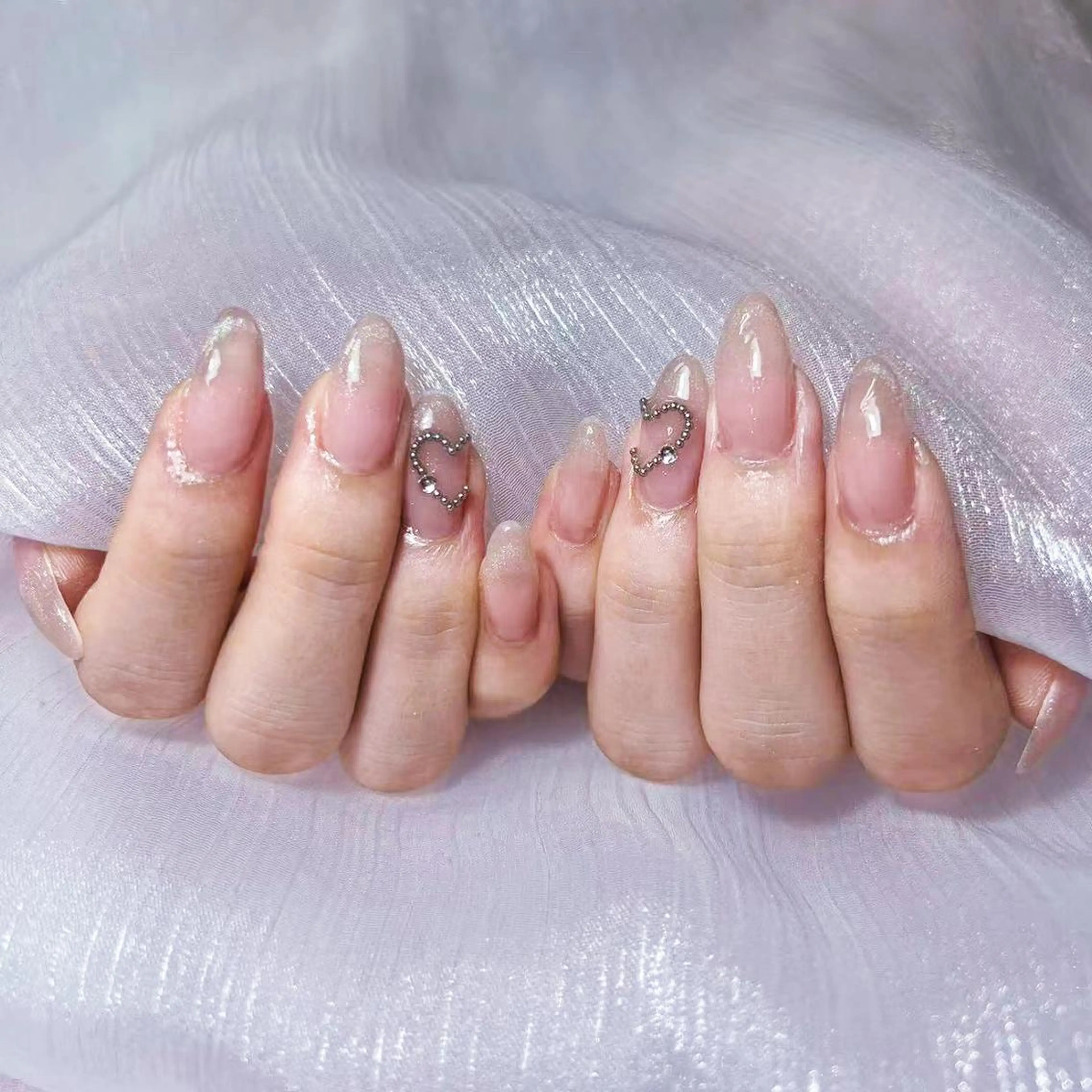 ネイル アートネイル オーロラネイル ガーリー キラキラネイル 韓国ネイル ハンドネイル DIAMOND 💅のネイルデザイン