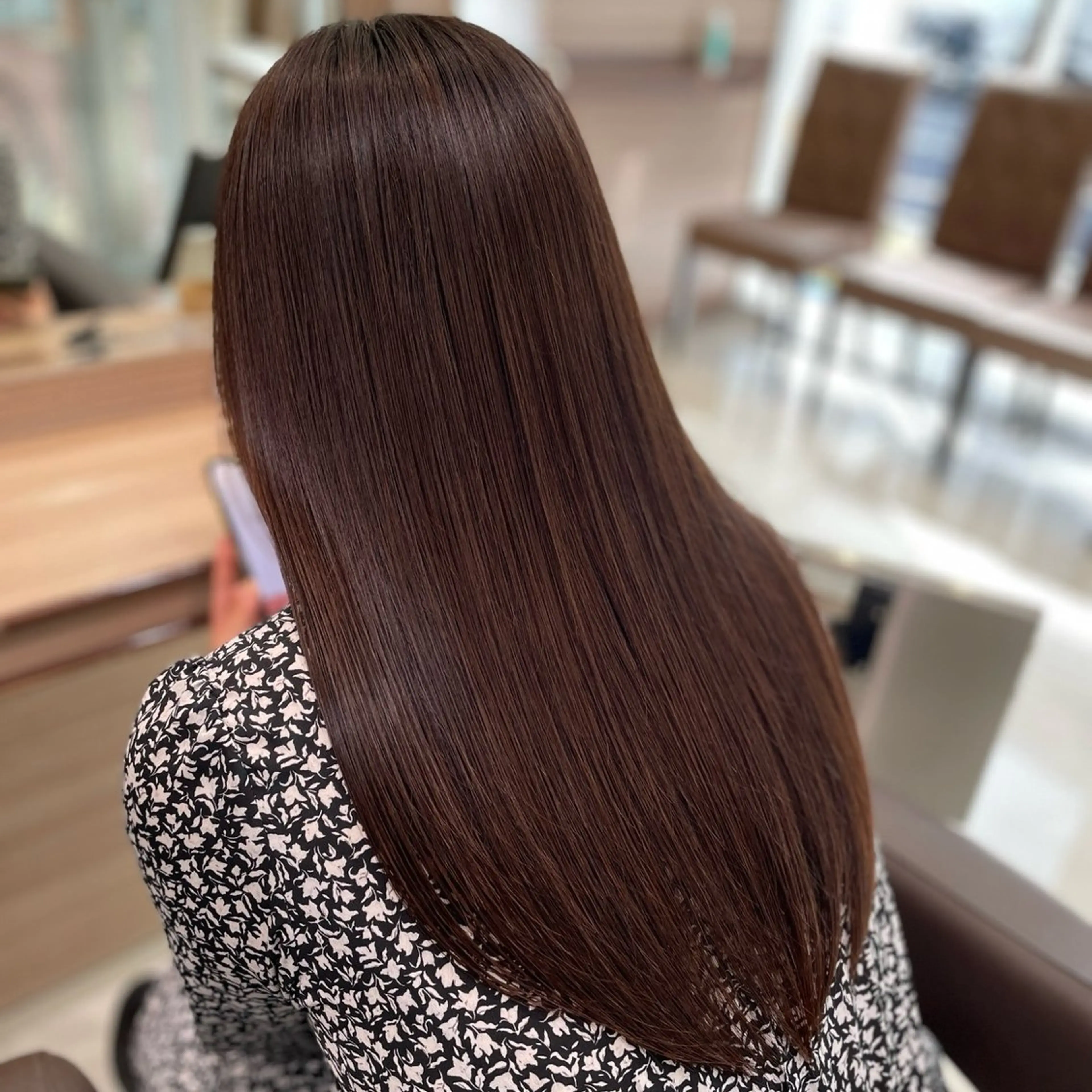 ロング カラー 崎山 紗吏のヘアスタイル