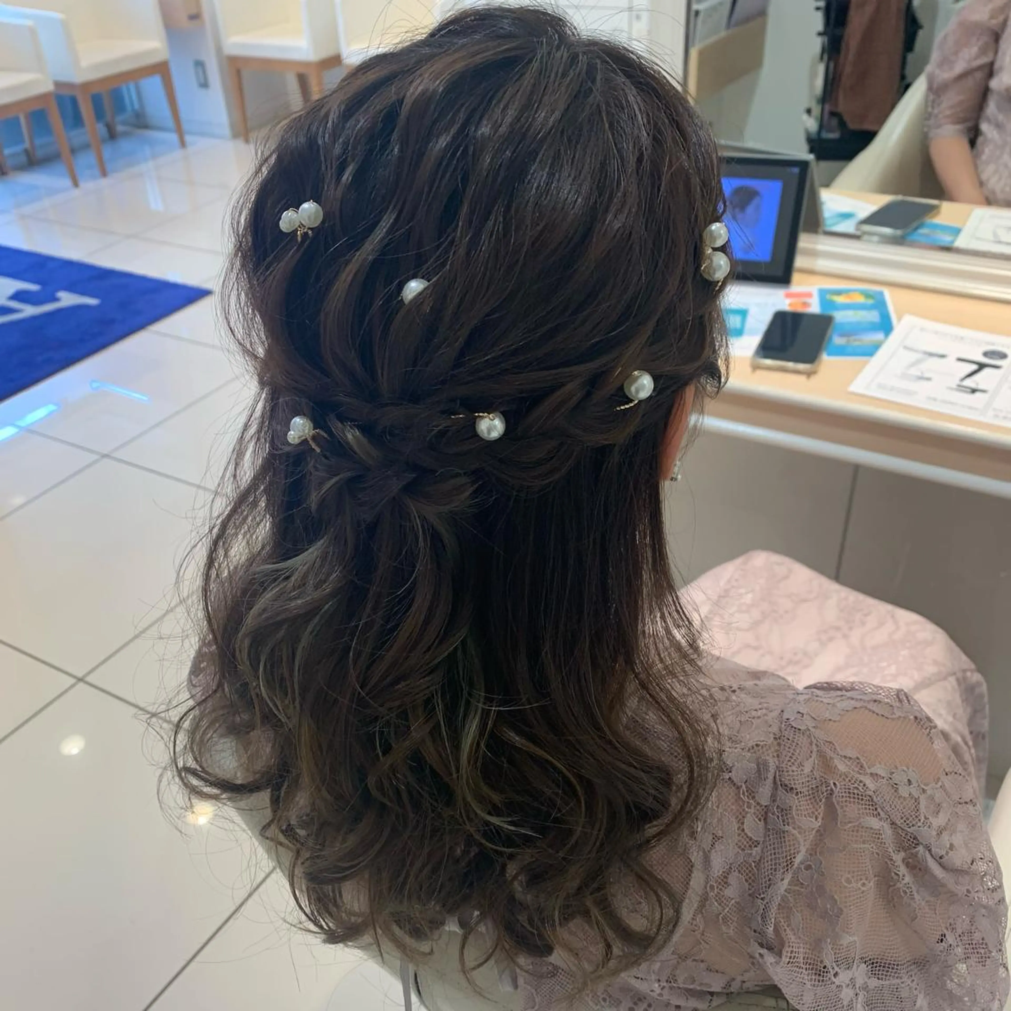 ロング ヘアアレンジ ヘアセット 宮永 璃沙のヘアスタイル