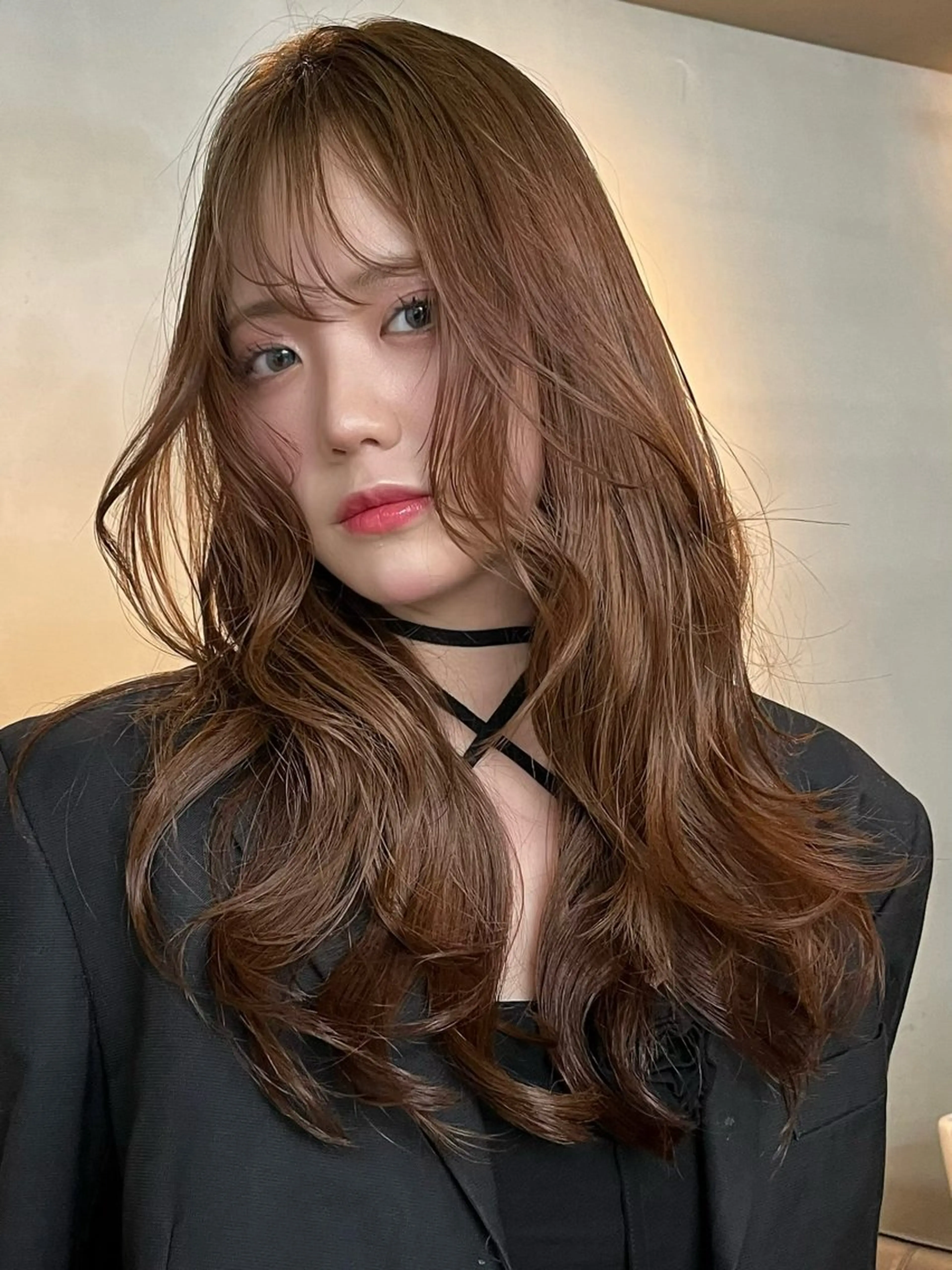 ロング カラー アッシュ アッシュブラック ベージュカラー 黒髪 ブロンド カット ヘアカラー ウルフ/レイヤー ⚡️ITSUKU⚡️のヘアスタイル