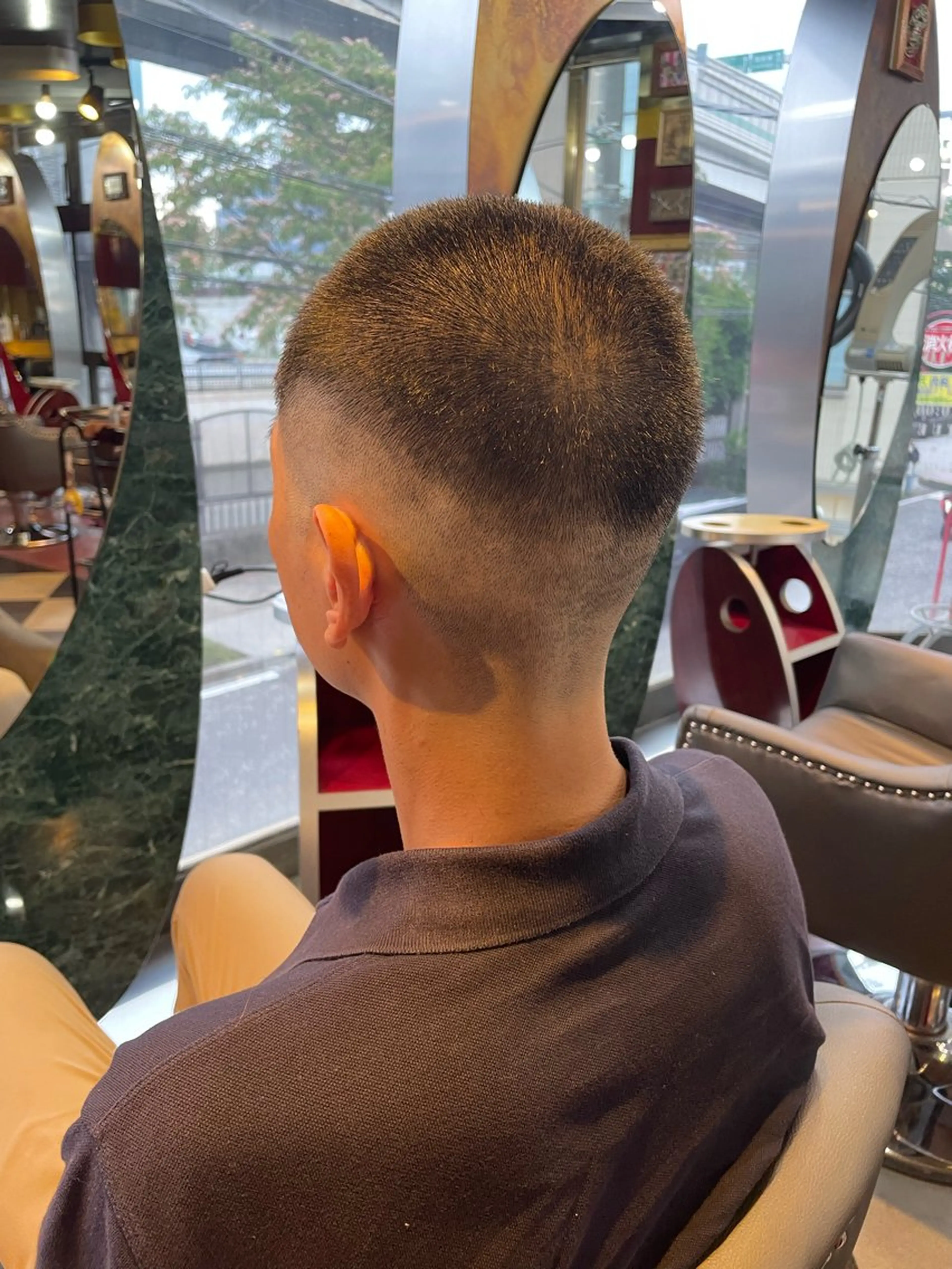 メンズ フェードカット スキンフェード 👑派手髪/カット 👑ANRYのヘアスタイル